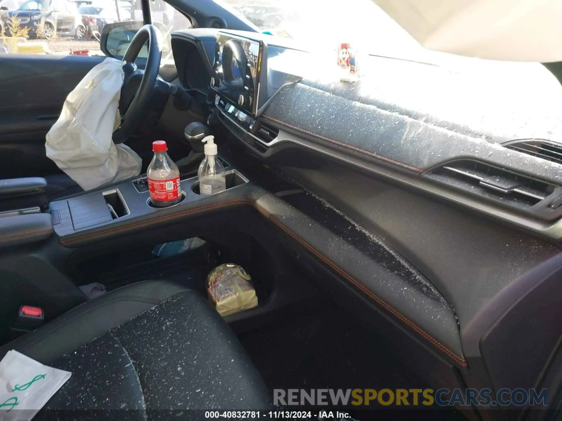 5 Photograph of a damaged car 5TDDSKFC3NS064174 TOYOTA SIENNA 2022
