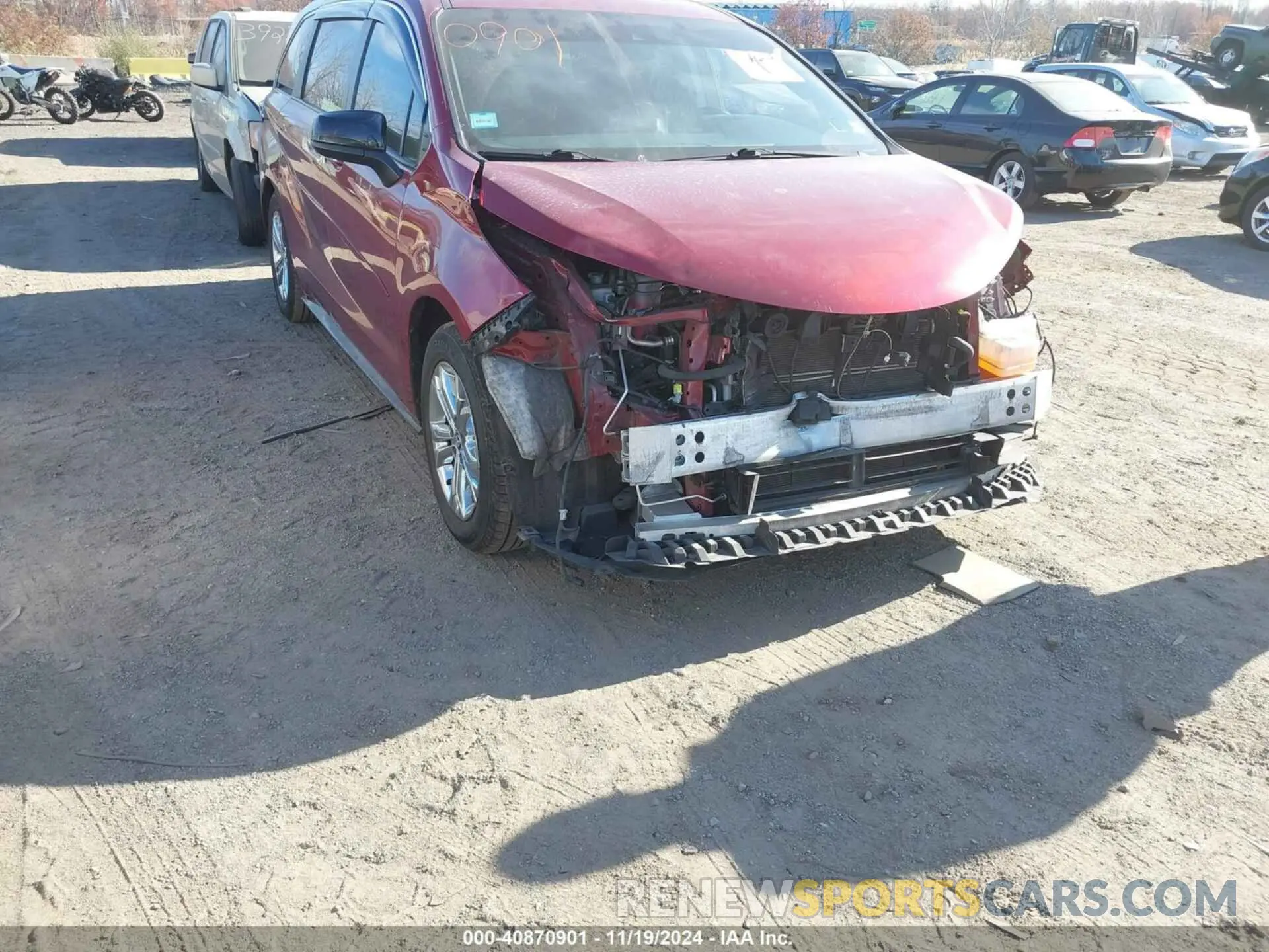 1 Photograph of a damaged car 5TDDSKFCXNS046982 TOYOTA SIENNA 2022