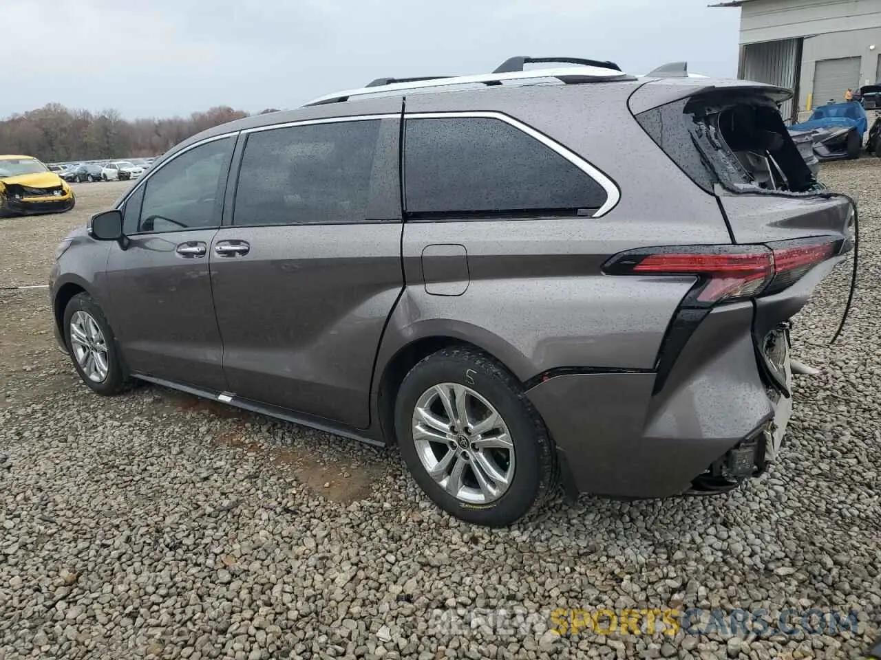 2 Photograph of a damaged car 5TDESKFC2NS054546 TOYOTA SIENNA 2022