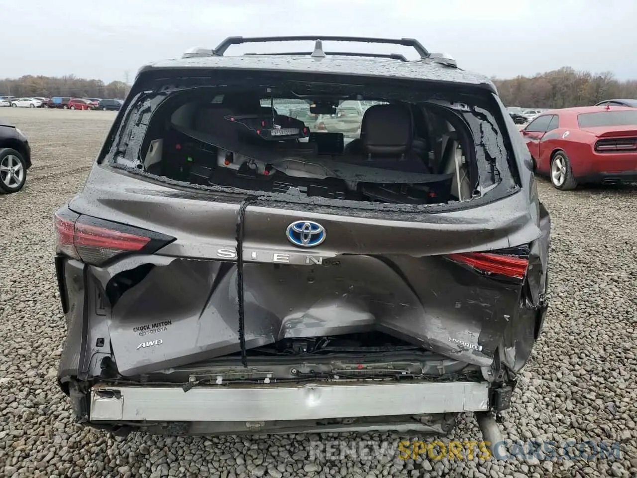 6 Photograph of a damaged car 5TDESKFC2NS054546 TOYOTA SIENNA 2022
