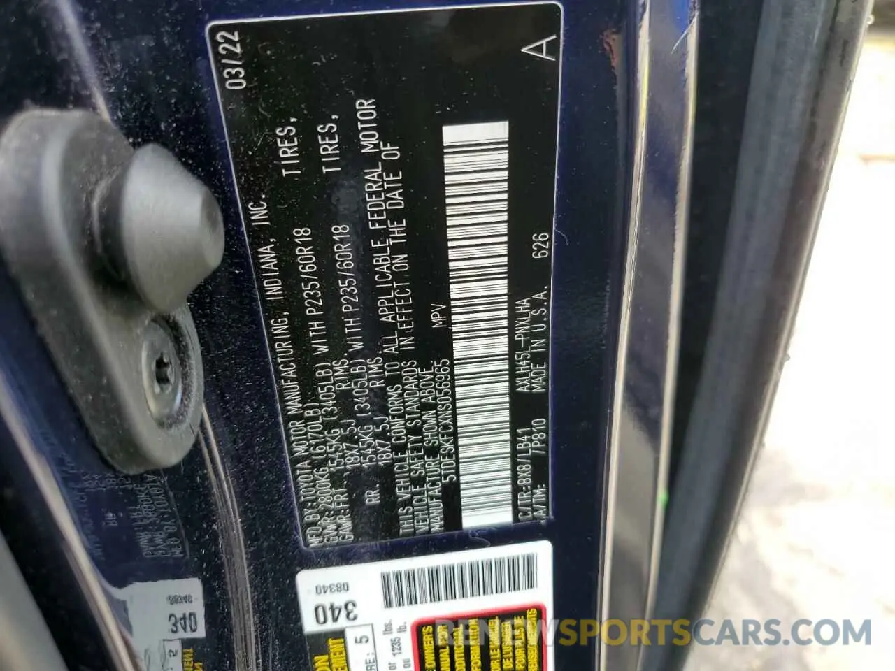 14 Photograph of a damaged car 5TDESKFCXNS056965 TOYOTA SIENNA 2022