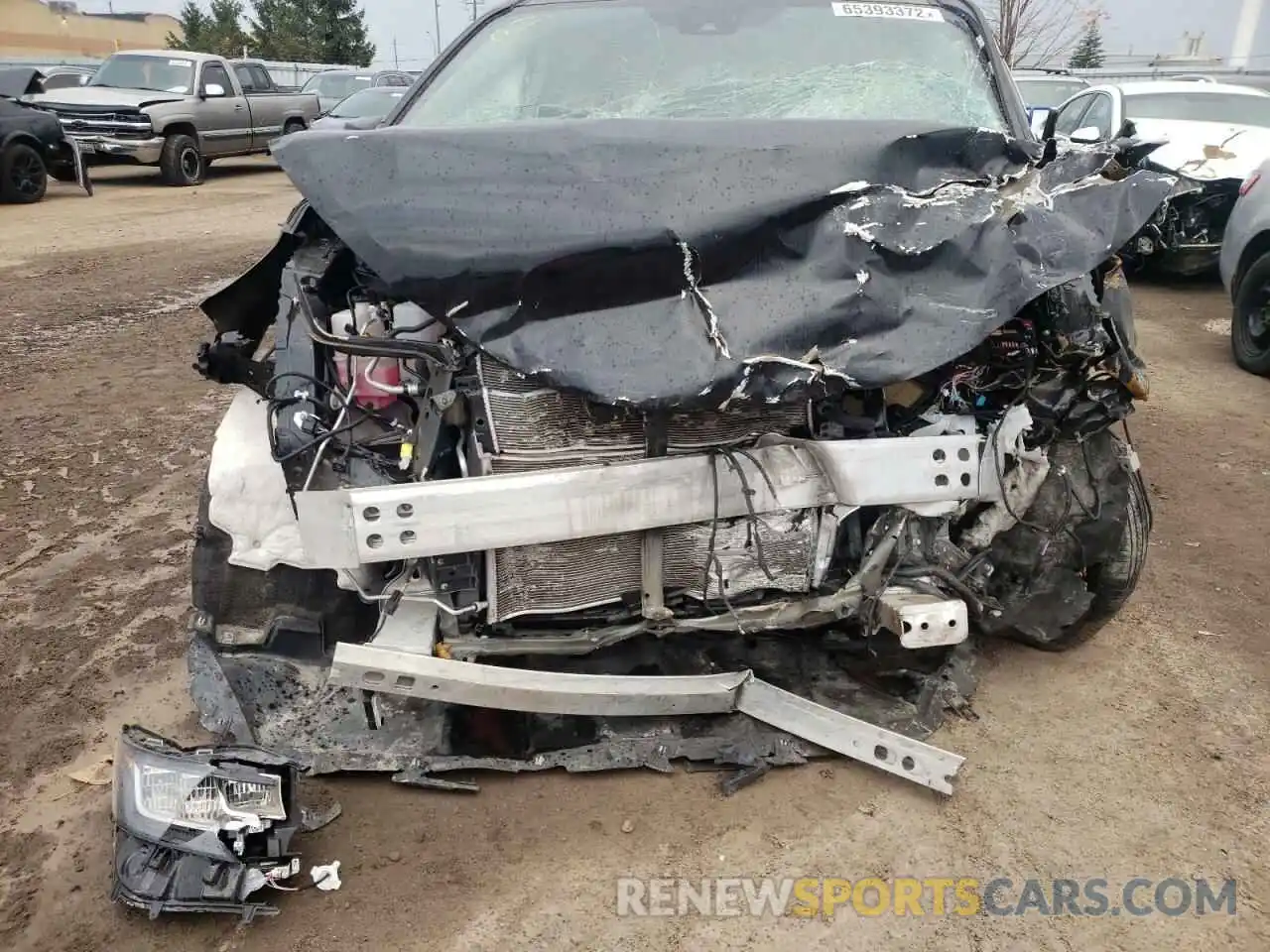 9 Photograph of a damaged car 5TDGRKEC8NS119762 TOYOTA SIENNA 2022