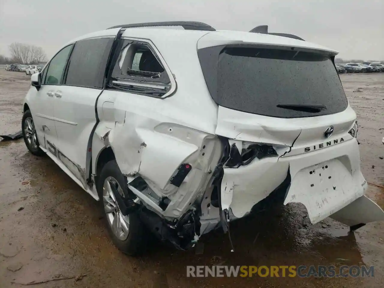 3 Photograph of a damaged car 5TDJRKEC0NS102184 TOYOTA SIENNA 2022