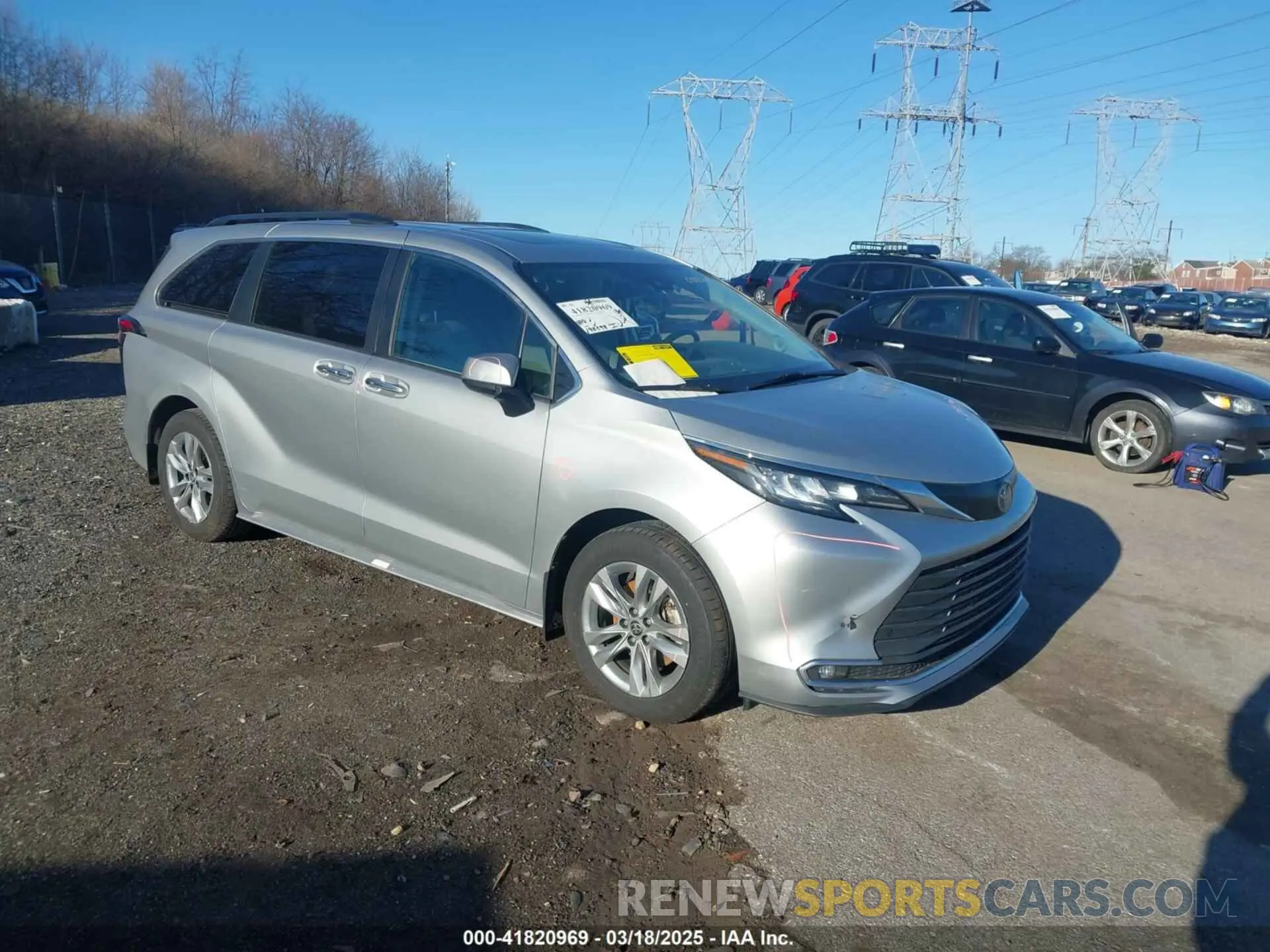 1 Photograph of a damaged car 5TDJRKEC9NS088219 TOYOTA SIENNA 2022