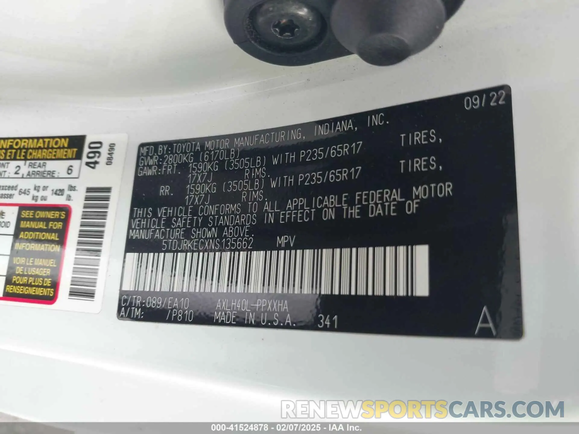 9 Photograph of a damaged car 5TDJRKECXNS135662 TOYOTA SIENNA 2022
