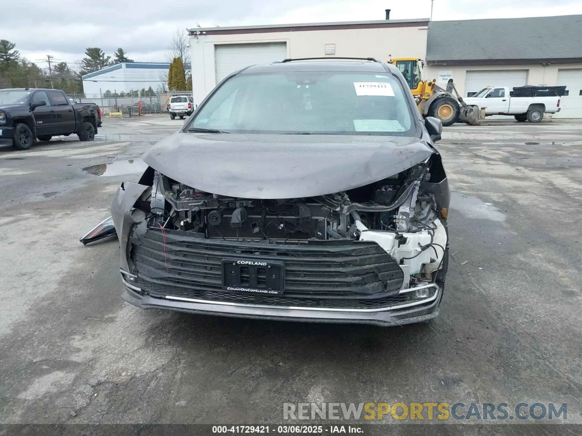 6 Photograph of a damaged car 5TDJSKFC2NS066081 TOYOTA SIENNA 2022
