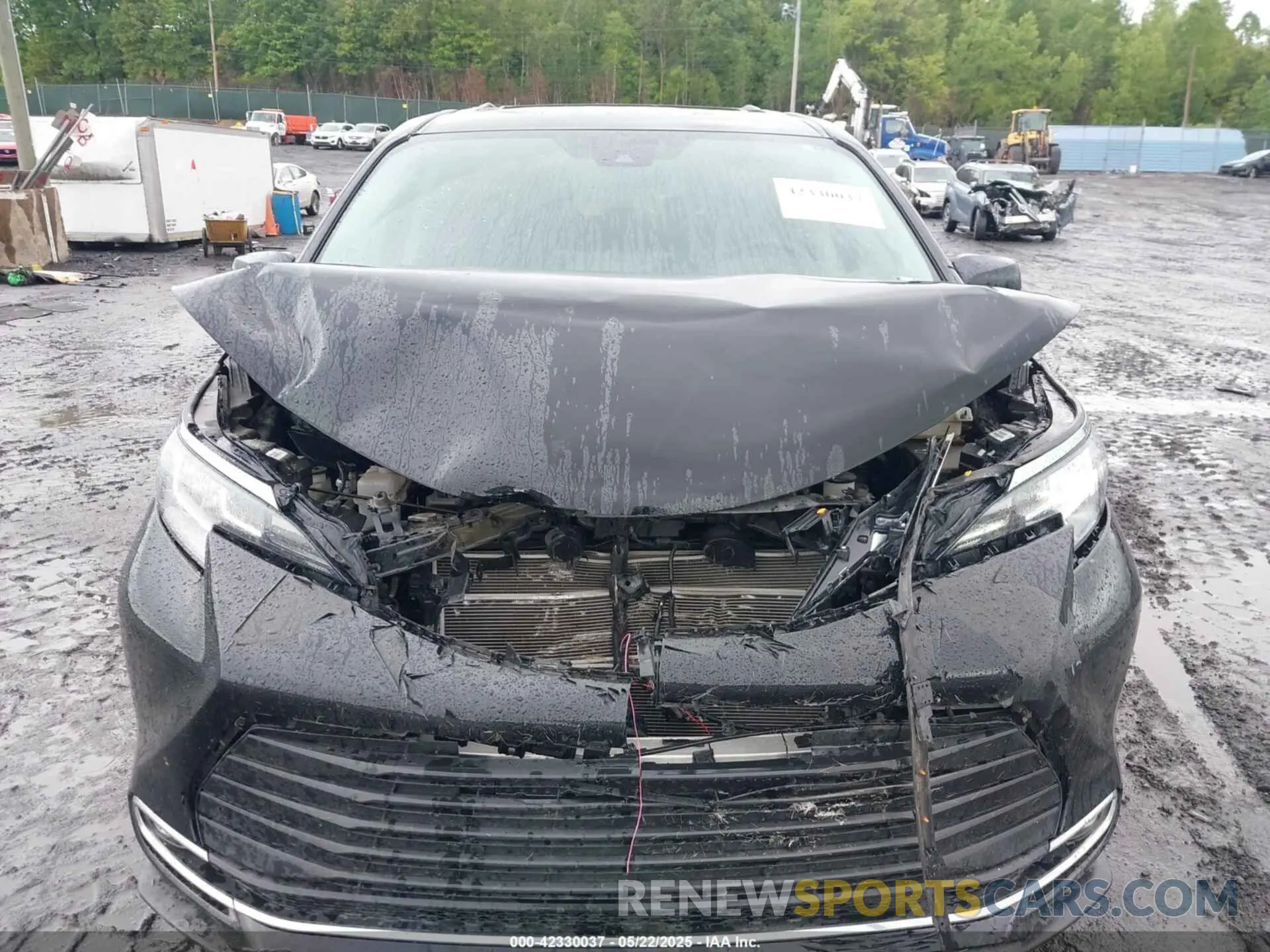 6 Photograph of a damaged car 5TDJSKFC7NS062964 TOYOTA SIENNA 2022