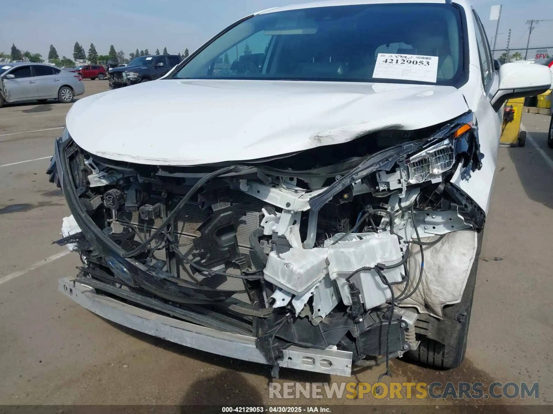 6 Photograph of a damaged car 5TDKRKEC3NS080928 TOYOTA SIENNA 2022