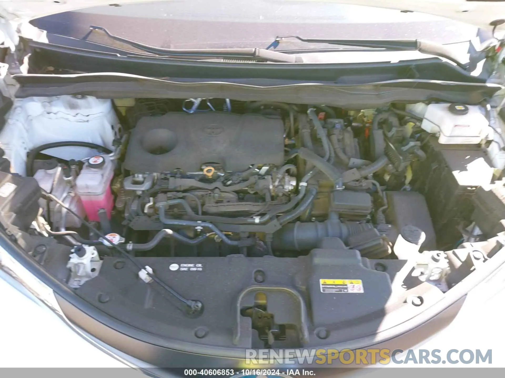 10 Photograph of a damaged car 5TDKRKEC4NS101057 TOYOTA SIENNA 2022