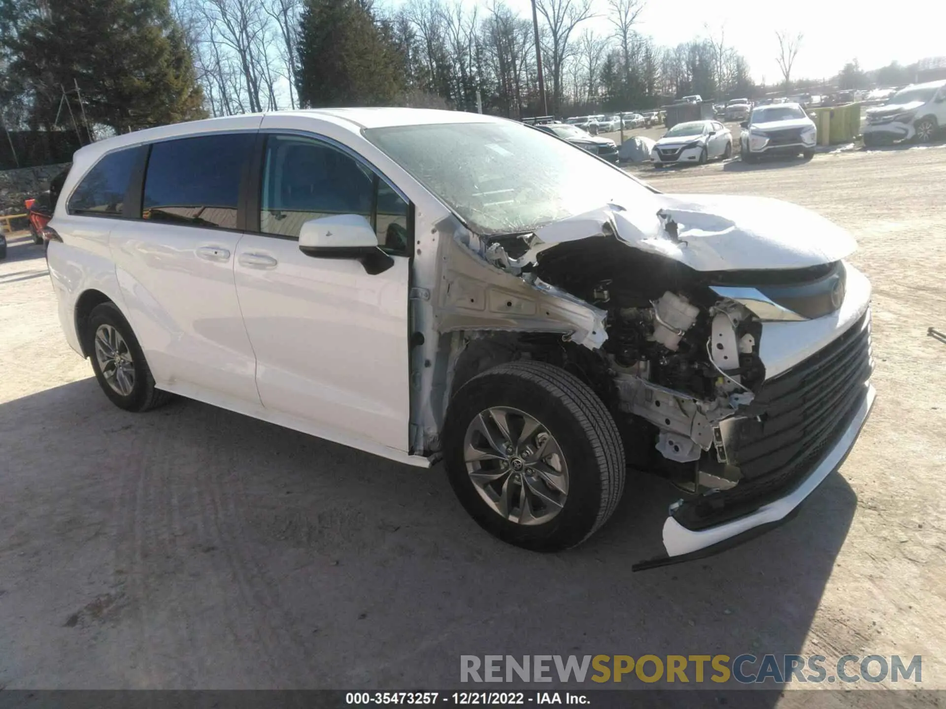 1 Photograph of a damaged car 5TDKRKECXNS088556 TOYOTA SIENNA 2022