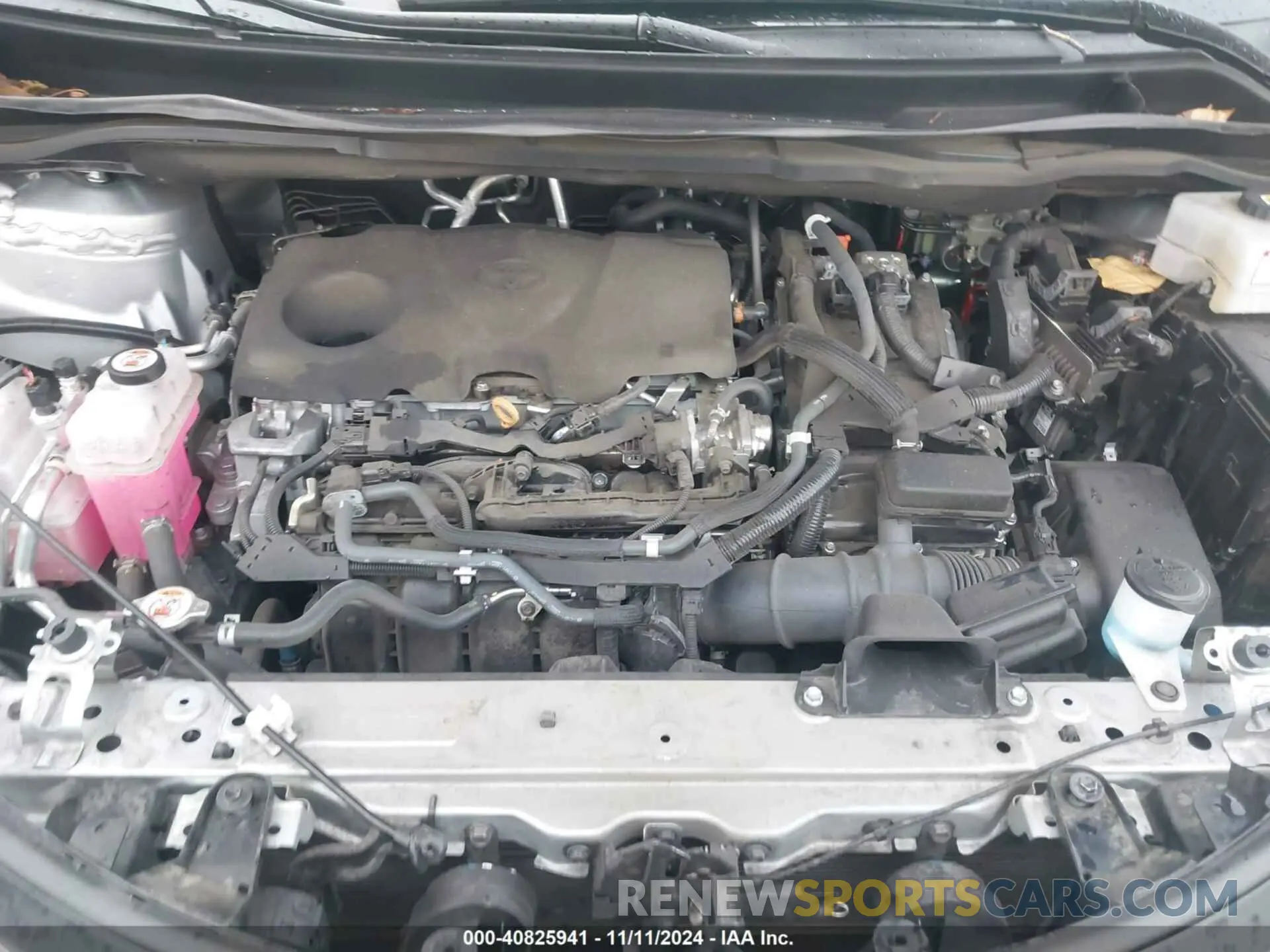 10 Photograph of a damaged car 5TDKRKECXNS109650 TOYOTA SIENNA 2022