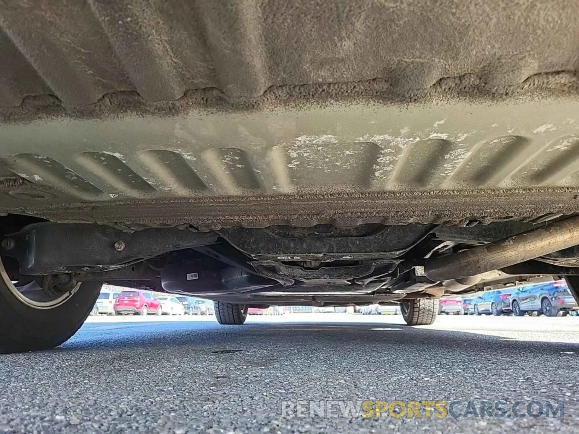 8 Photograph of a damaged car 5TDKSKFC2NS047017 TOYOTA SIENNA 2022