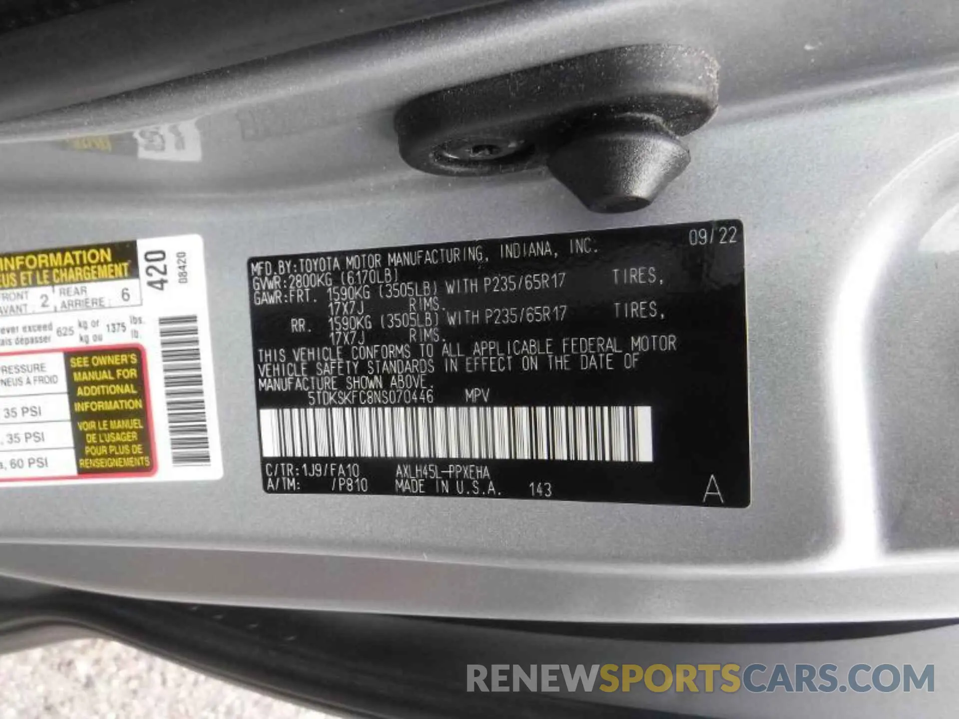 5 Photograph of a damaged car 5TDKSKFC8NS070446 TOYOTA SIENNA 2022