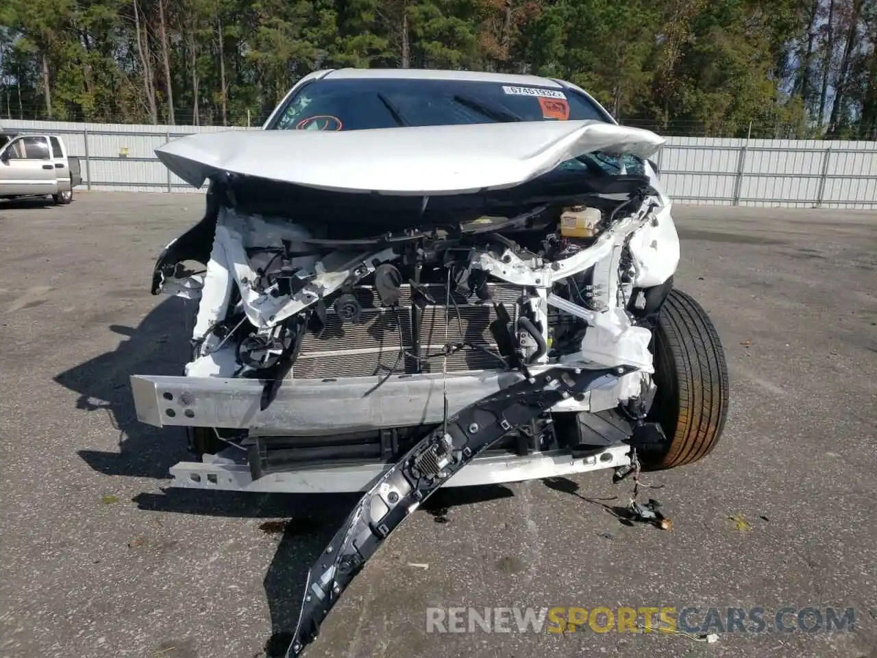 5 Photograph of a damaged car 5TDXRKECXNS080768 TOYOTA SIENNA 2022