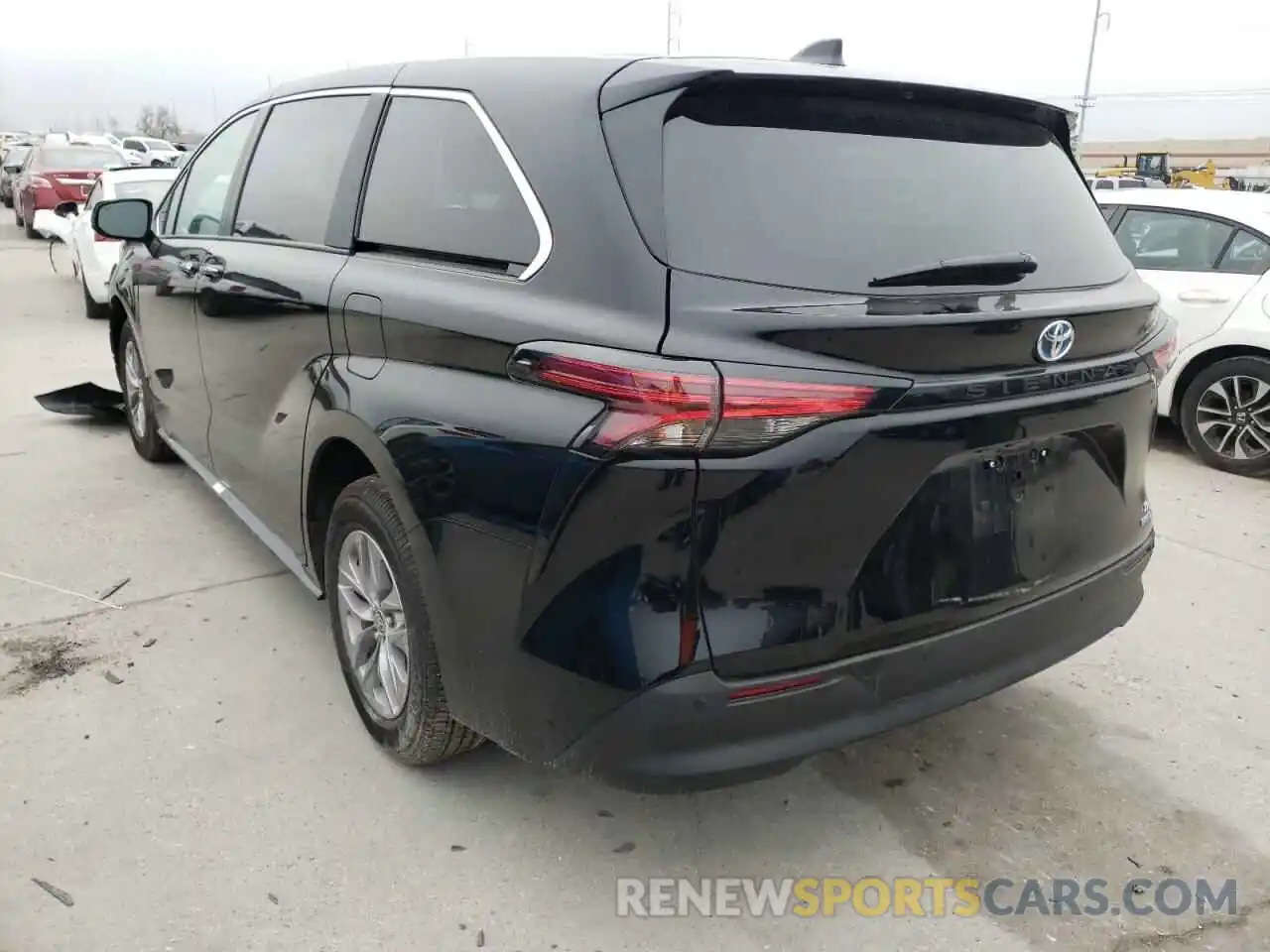 3 Photograph of a damaged car 5TDYRKEC2NS084379 TOYOTA SIENNA 2022