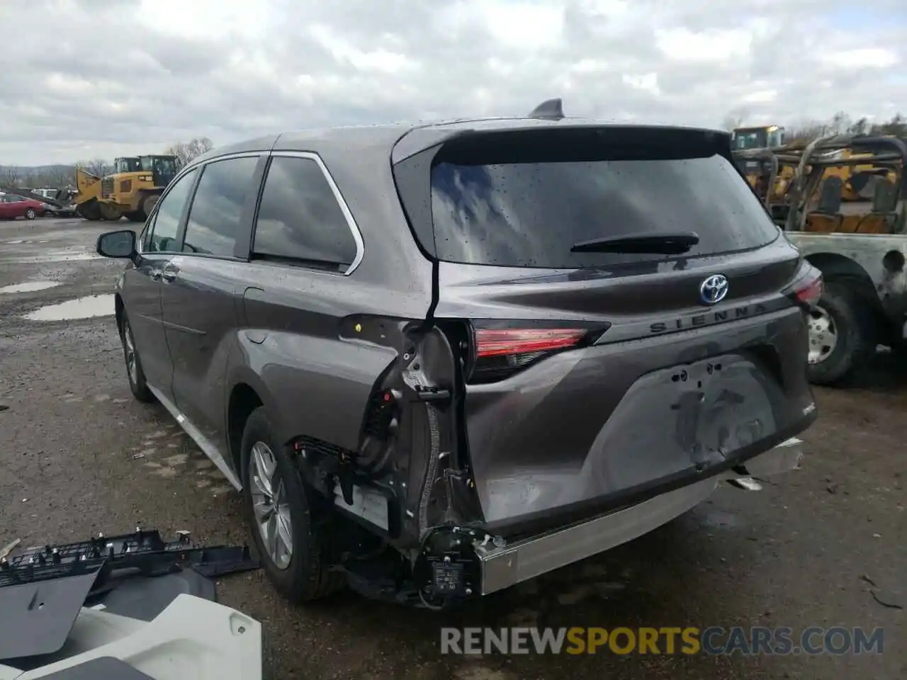 3 Photograph of a damaged car 5TDYRKEC3NS089753 TOYOTA SIENNA 2022