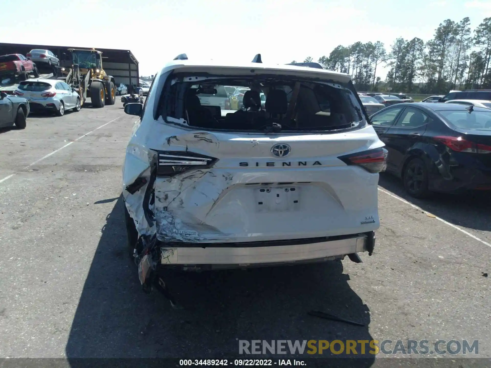 6 Photograph of a damaged car 5TDYRKEC4NS091804 TOYOTA SIENNA 2022