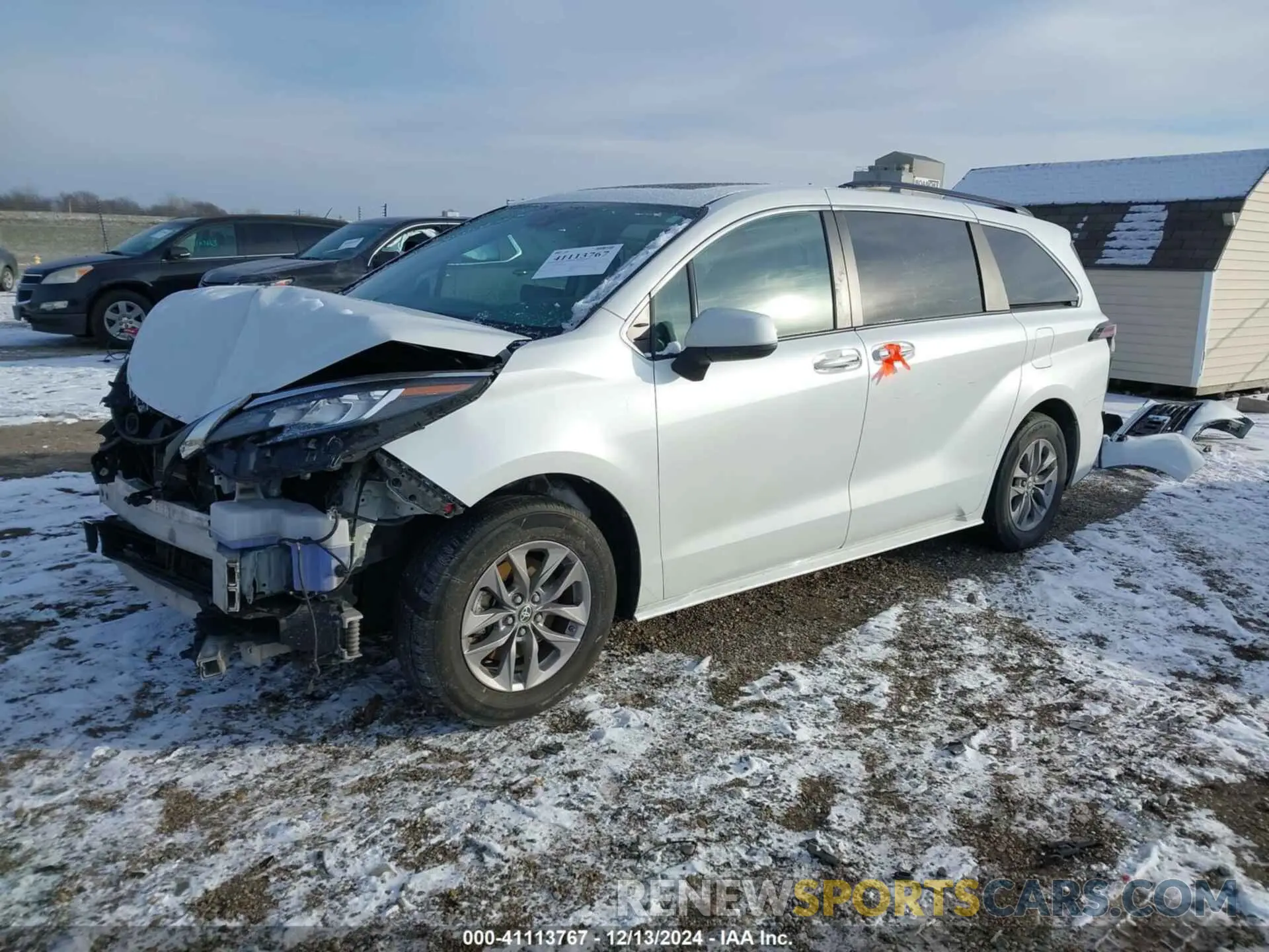 2 Photograph of a damaged car 5TDYRKEC6NS078018 TOYOTA SIENNA 2022