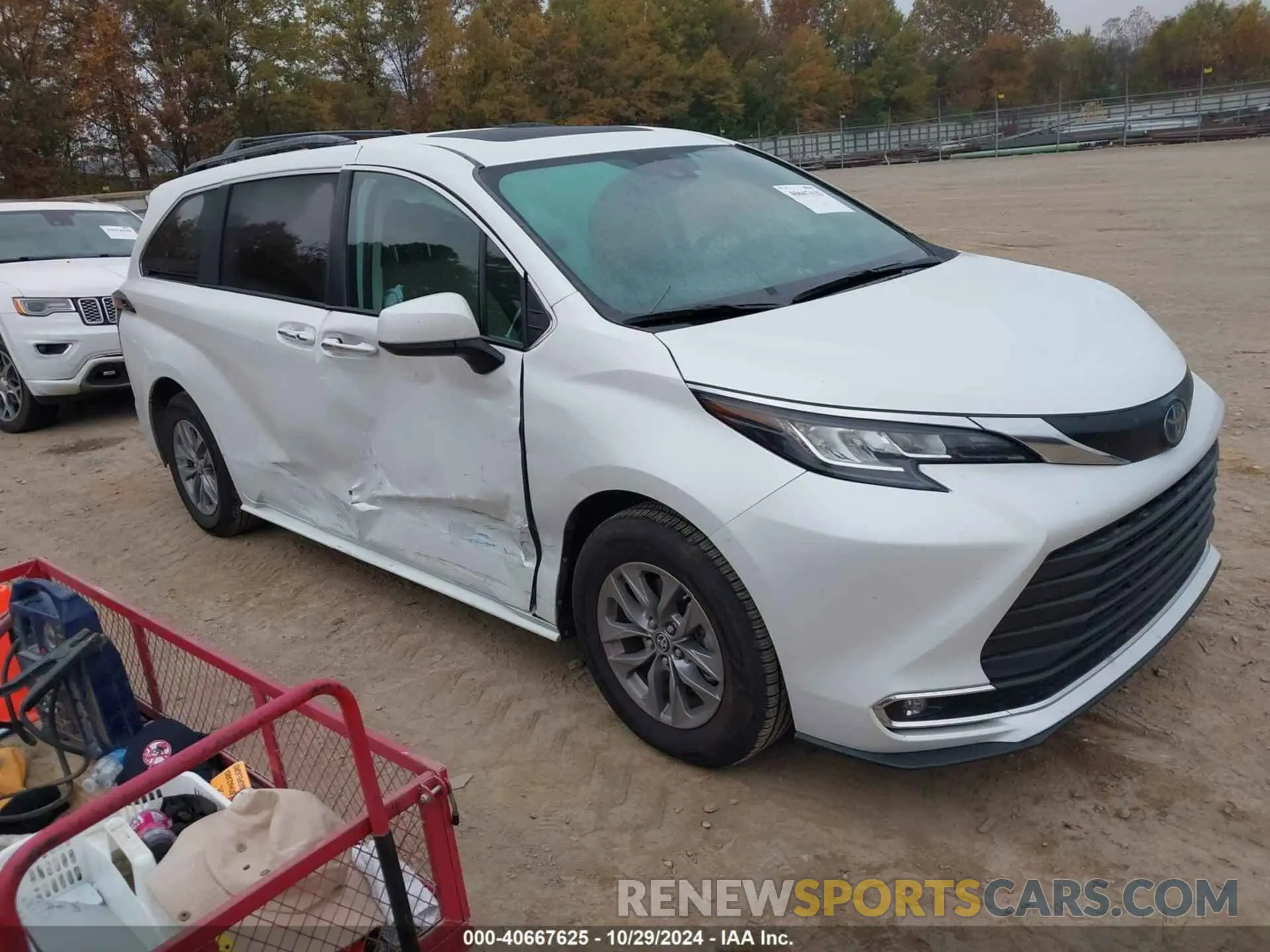 1 Photograph of a damaged car 5TDYRKEC6NS110028 TOYOTA SIENNA 2022