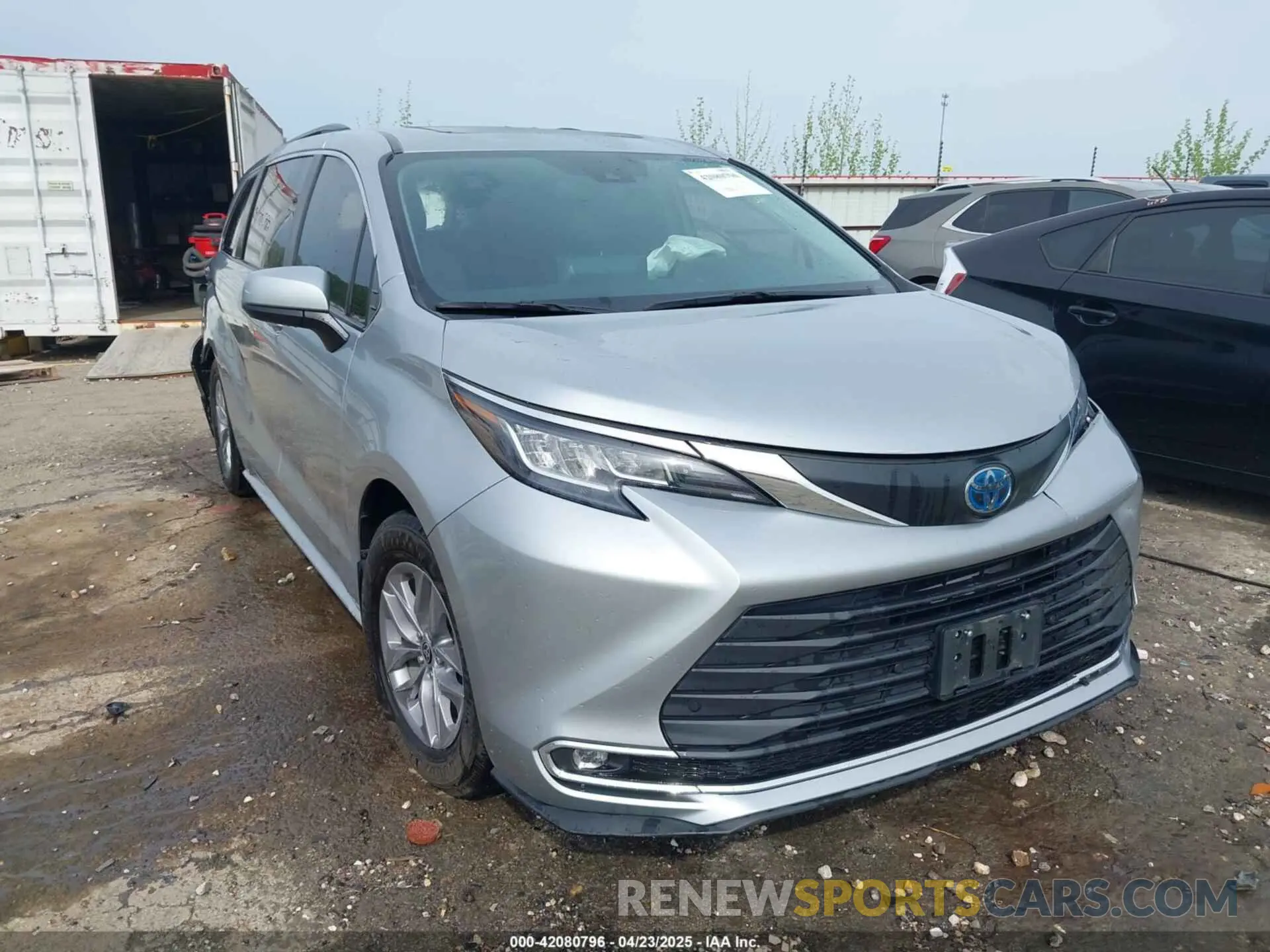1 Photograph of a damaged car 5TDYRKEC7NS092770 TOYOTA SIENNA 2022