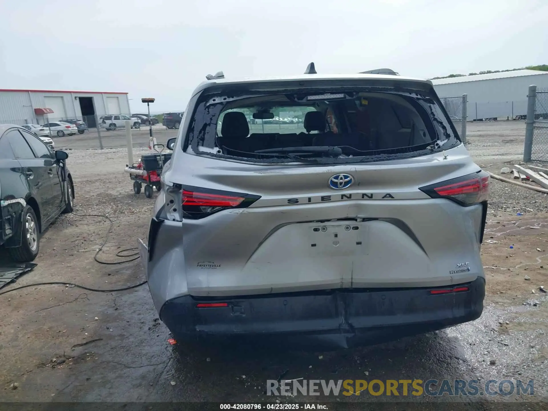 6 Photograph of a damaged car 5TDYRKEC7NS092770 TOYOTA SIENNA 2022