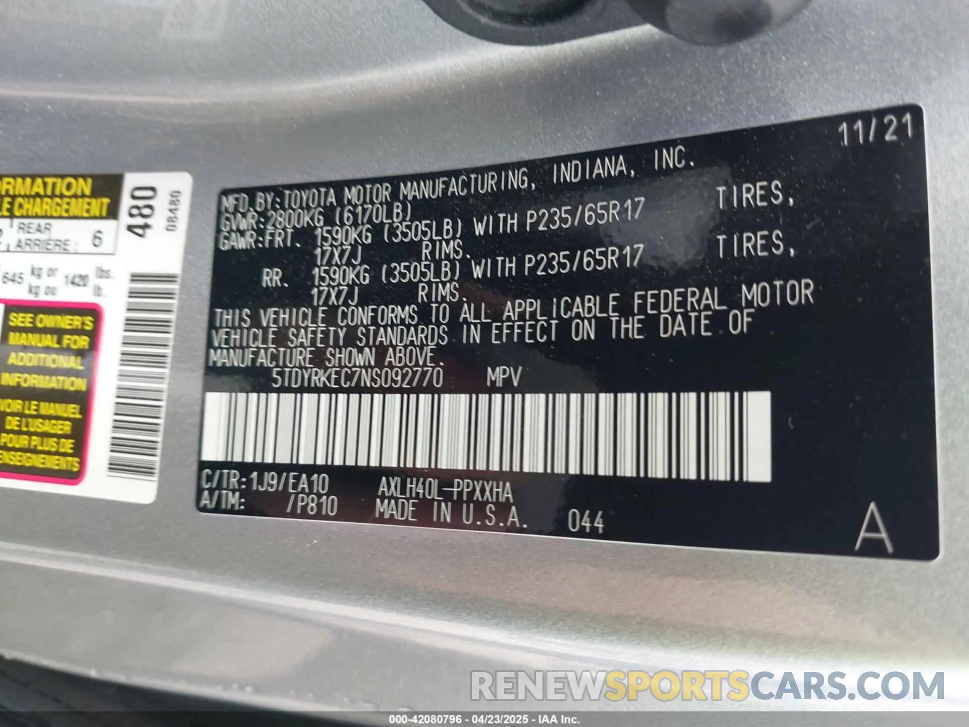 9 Photograph of a damaged car 5TDYRKEC7NS092770 TOYOTA SIENNA 2022