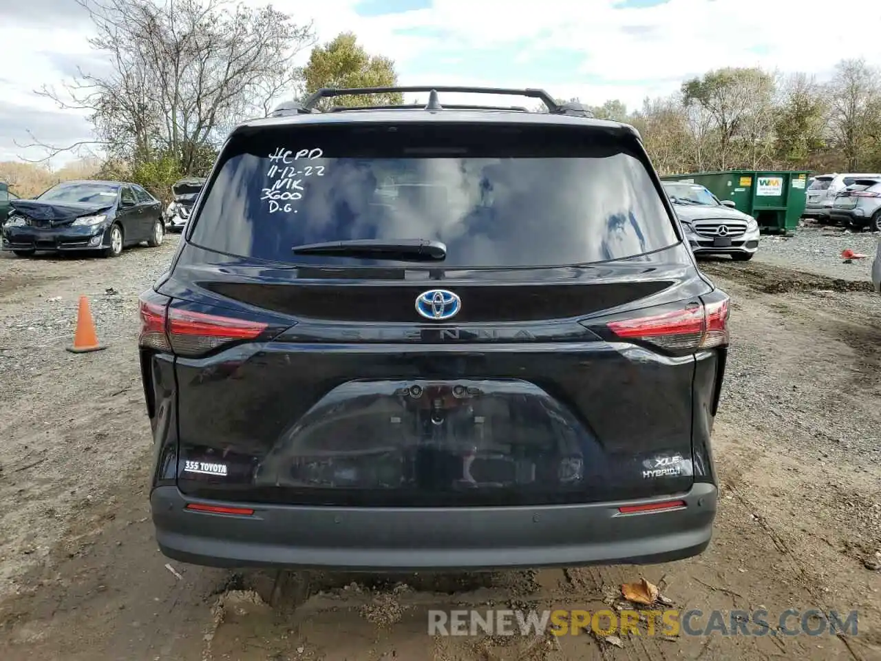 6 Photograph of a damaged car 5TDYRKEC7NS123600 TOYOTA SIENNA 2022