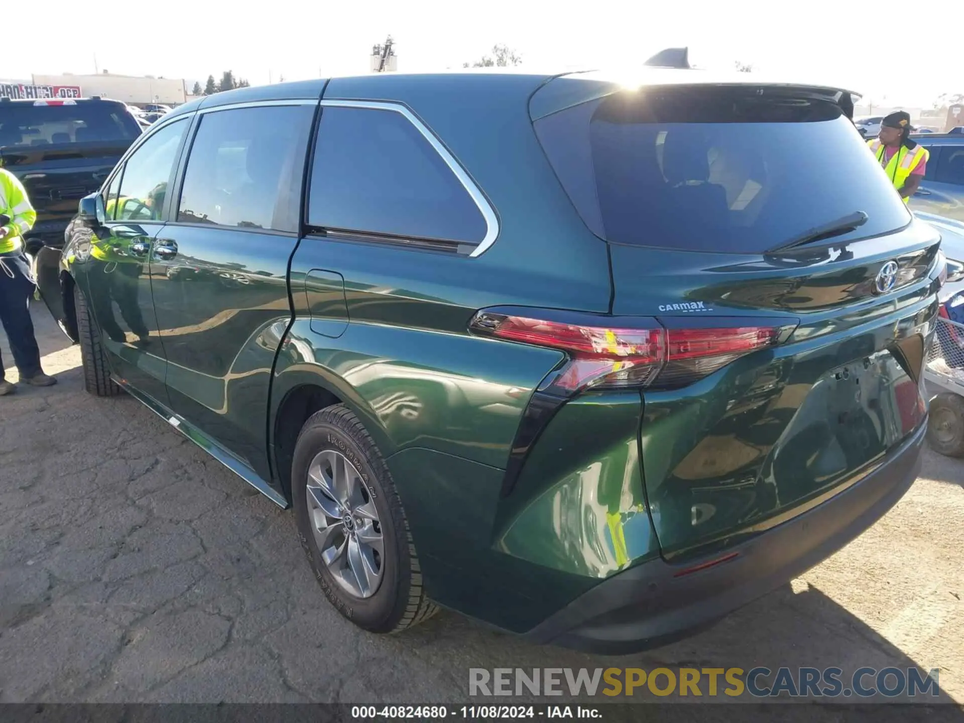 3 Photograph of a damaged car 5TDYRKEC8NS099453 TOYOTA SIENNA 2022