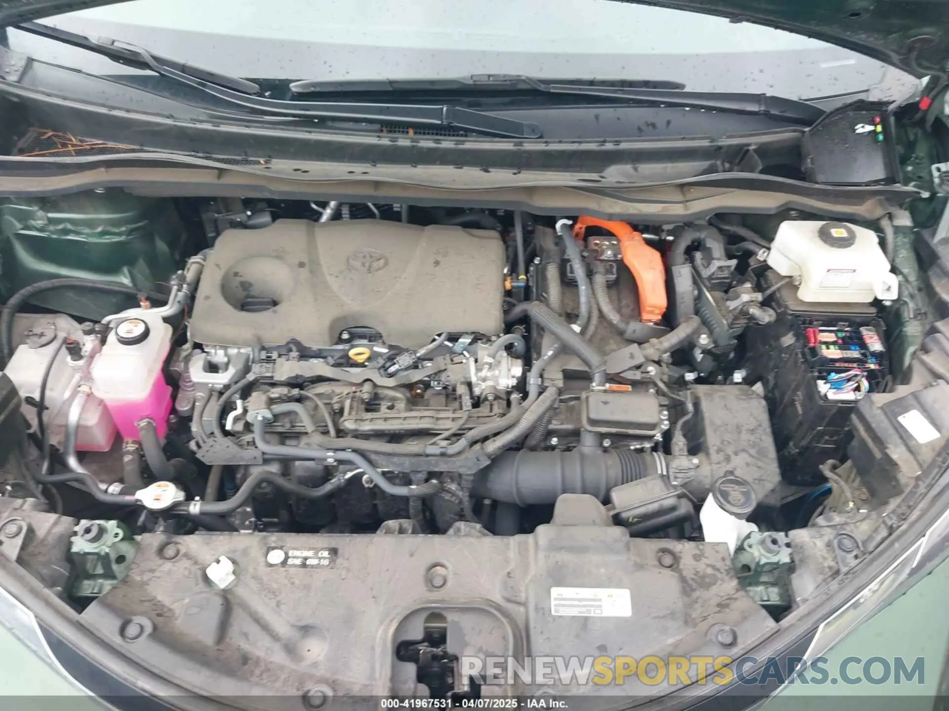 10 Photograph of a damaged car 5TDYSKFC5NS070429 TOYOTA SIENNA 2022