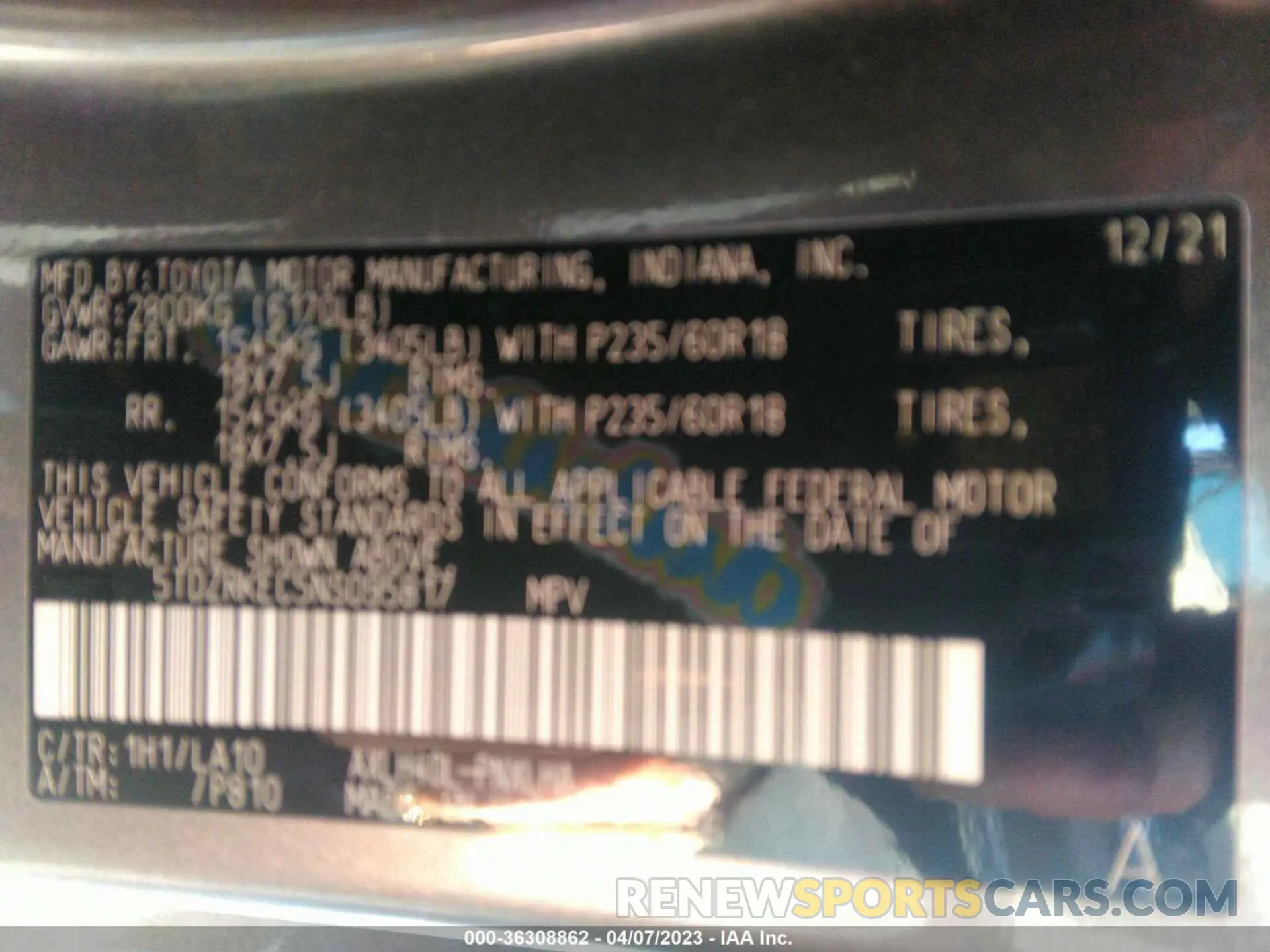 9 Photograph of a damaged car 5TDZRKEC5NS095817 TOYOTA SIENNA 2022