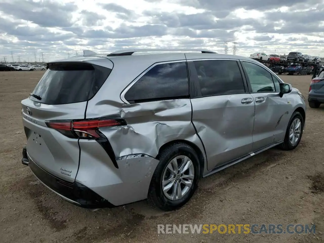3 Photograph of a damaged car 5TDZSKFC6NS041705 TOYOTA SIENNA 2022