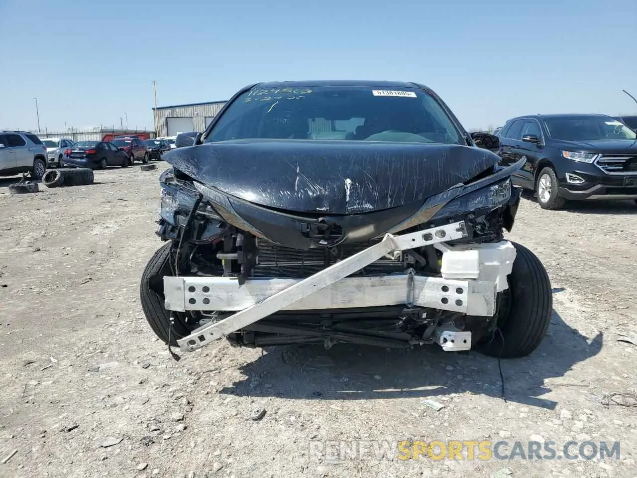 5 Photograph of a damaged car 5TDCSKFC0PS092996 TOYOTA SIENNA 2023