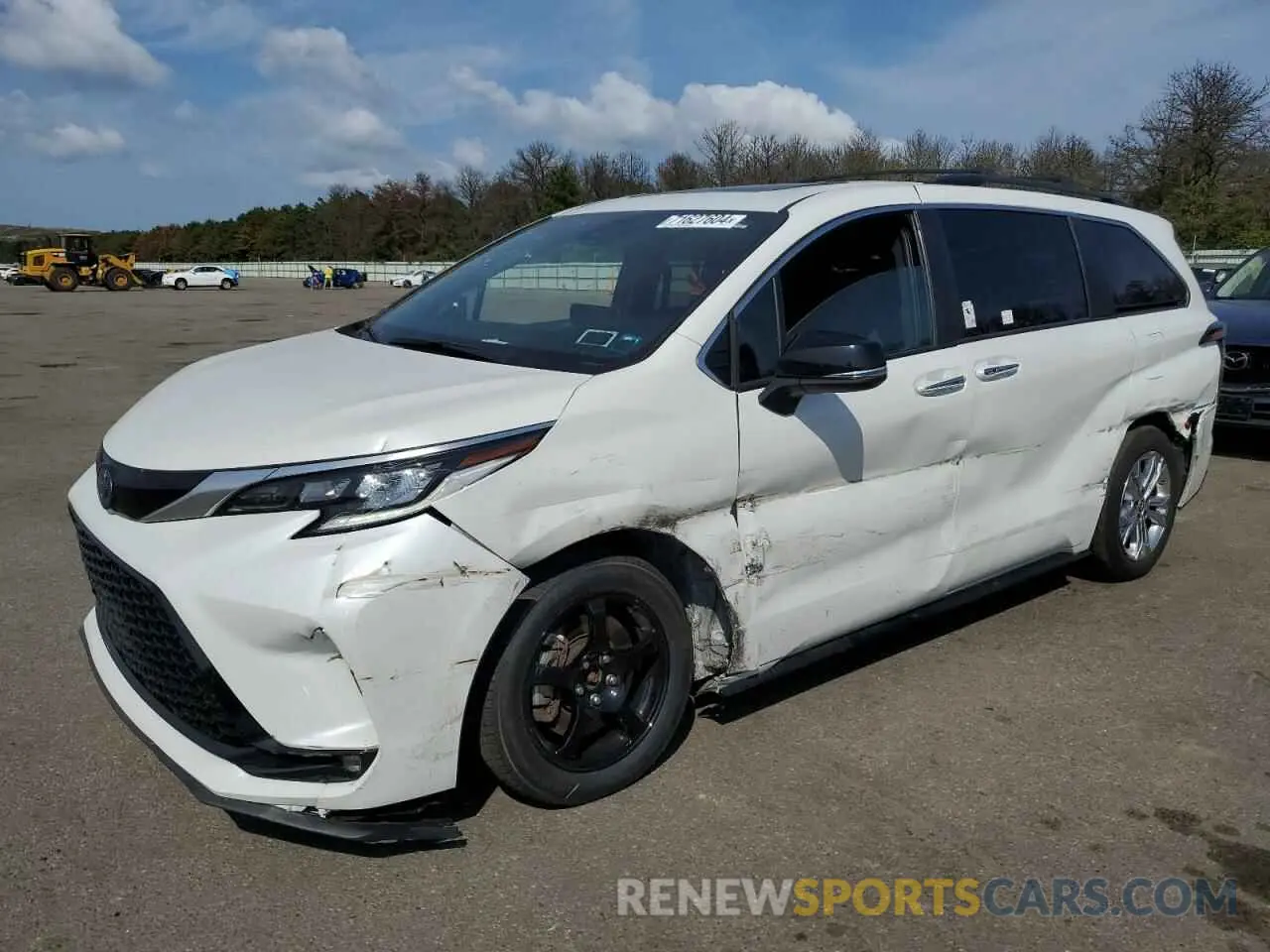 1 Photograph of a damaged car 5TDCSKFC6PS083719 TOYOTA SIENNA 2023