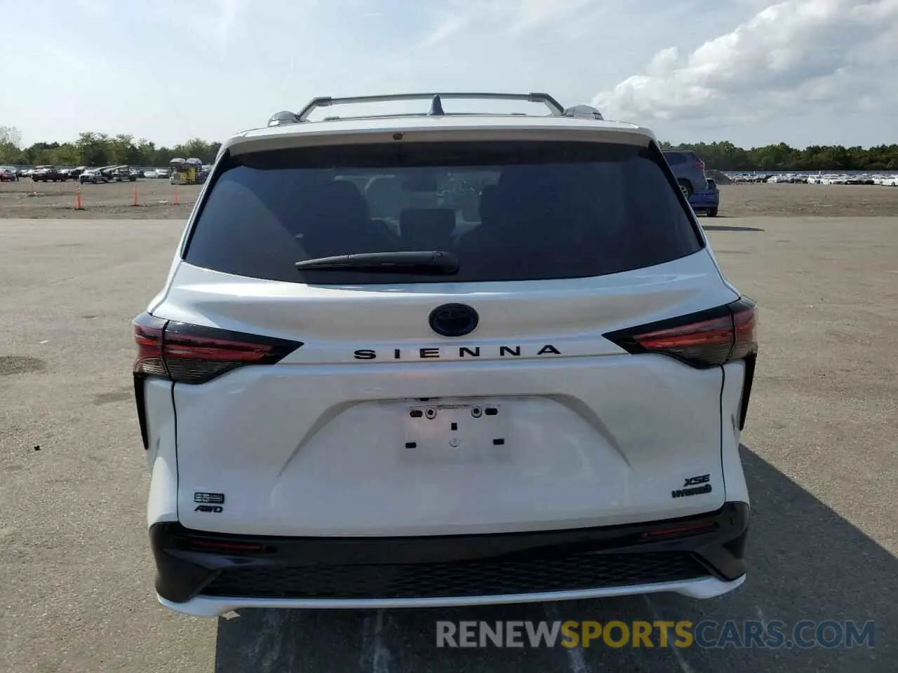 6 Photograph of a damaged car 5TDCSKFC6PS083719 TOYOTA SIENNA 2023