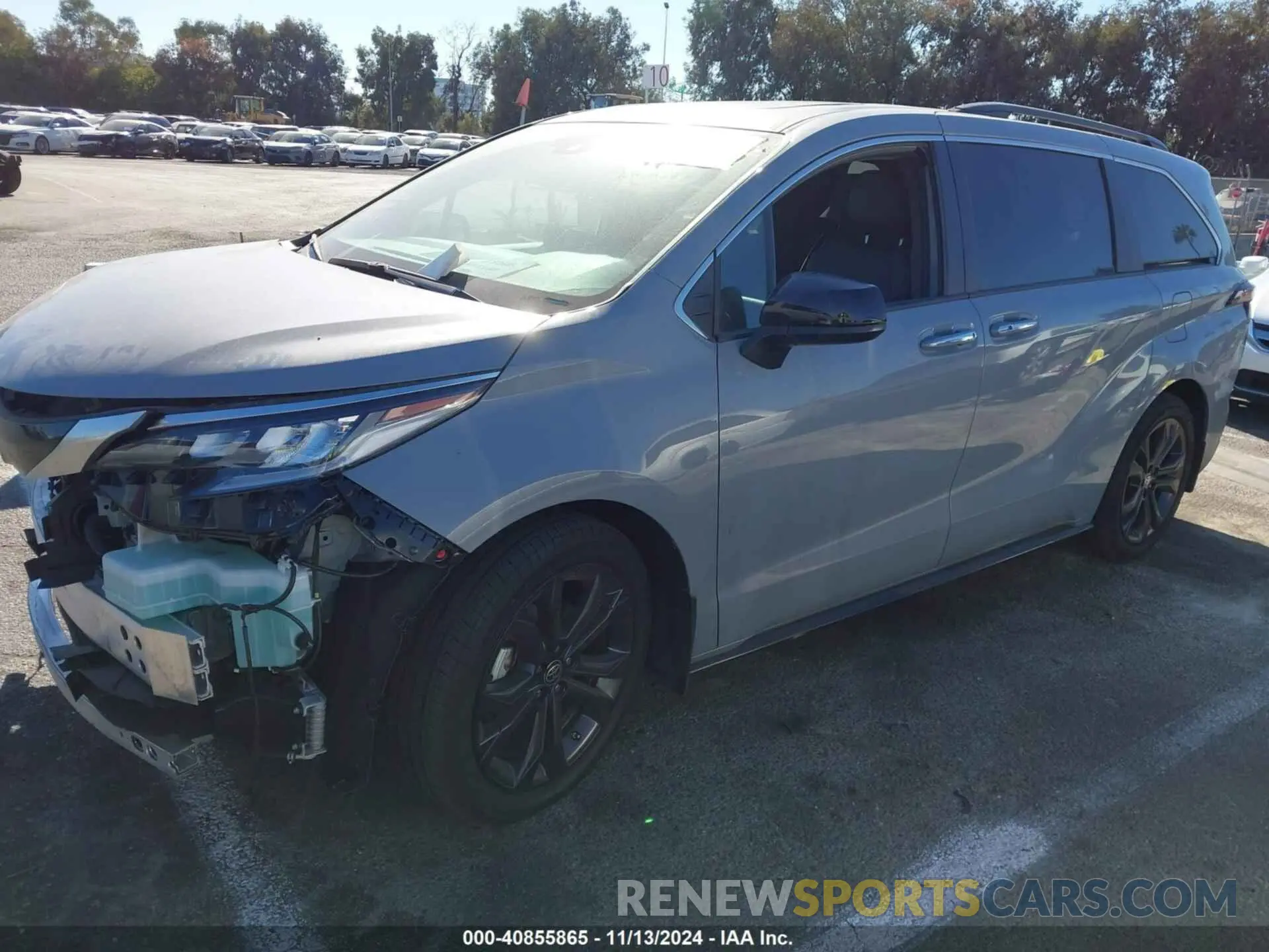 2 Photograph of a damaged car 5TDDRKEC6PS156167 TOYOTA SIENNA 2023