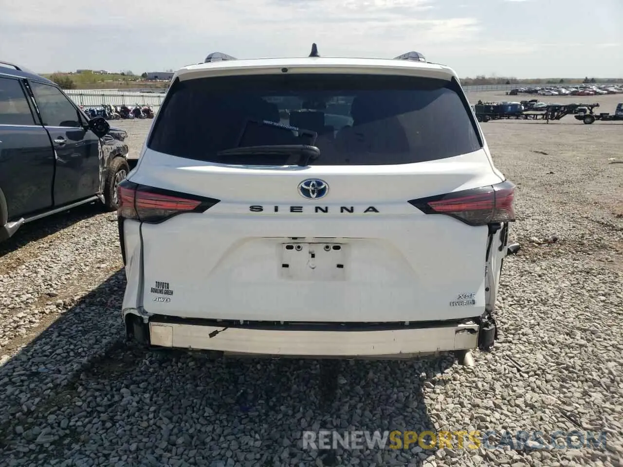 6 Photograph of a damaged car 5TDDSKFC1PS099900 TOYOTA SIENNA 2023