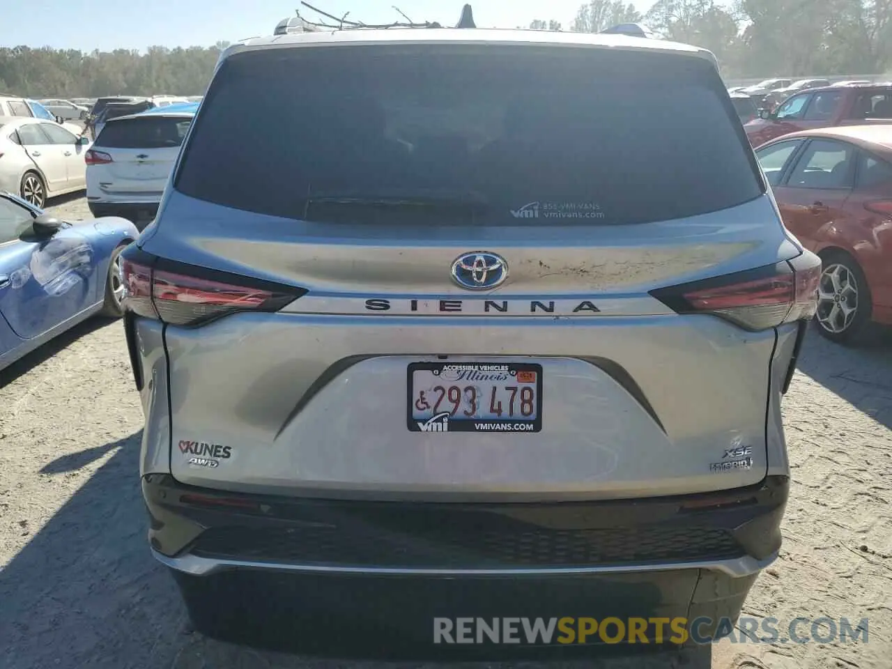6 Photograph of a damaged car 5TDDSKFC5PS086485 TOYOTA SIENNA 2023