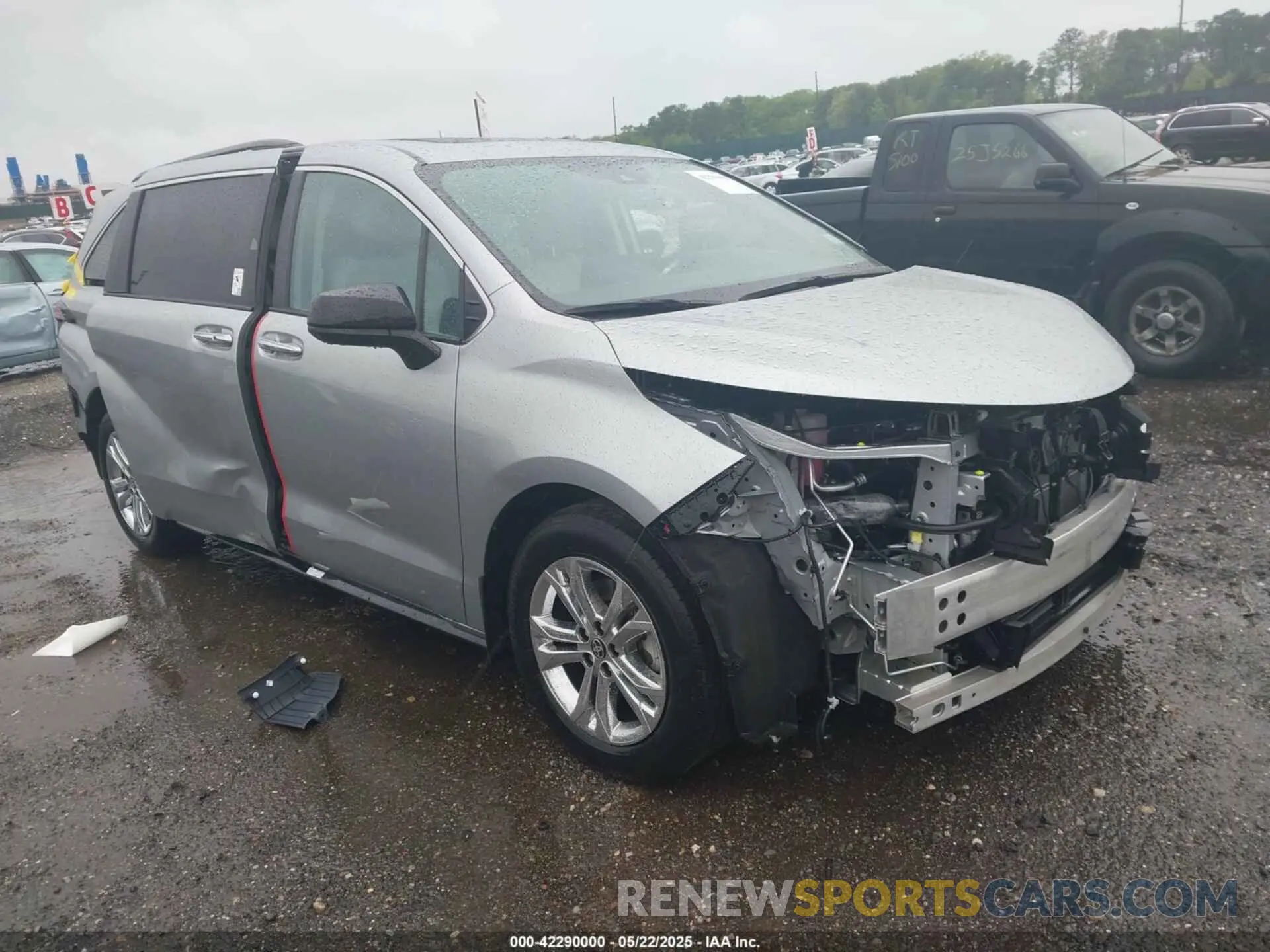 1 Photograph of a damaged car 5TDDSKFC8PS106342 TOYOTA SIENNA 2023