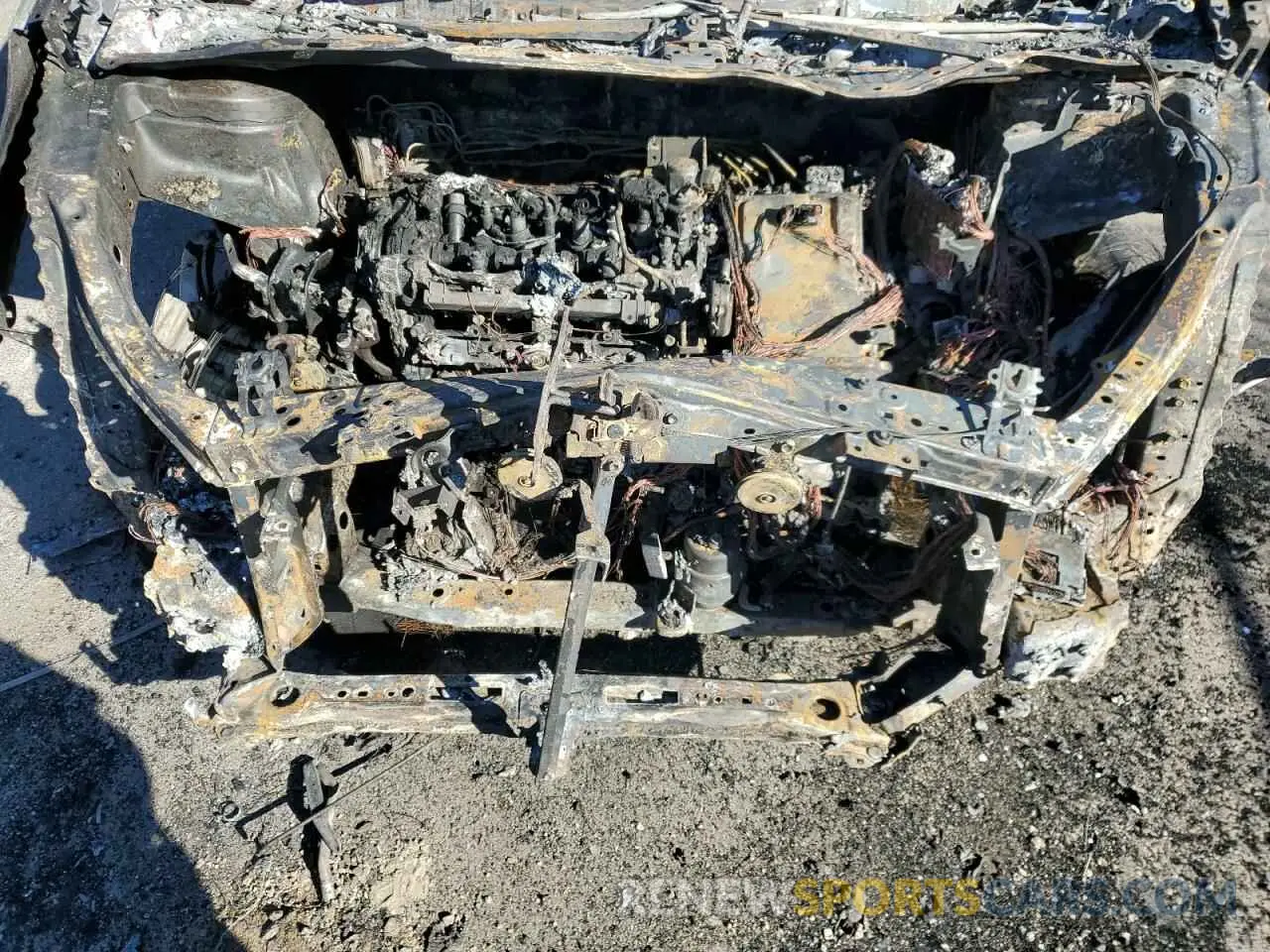 12 Photograph of a damaged car 5TDERKEC6PS155198 TOYOTA SIENNA 2023