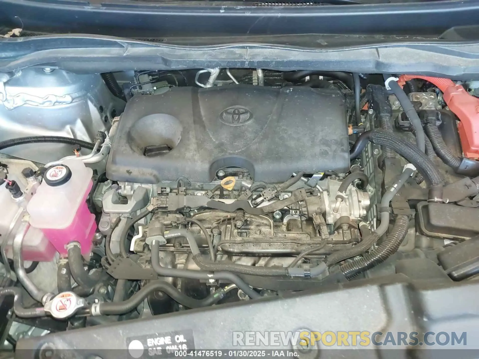 10 Photograph of a damaged car 5TDESKFC0PS108025 TOYOTA SIENNA 2023