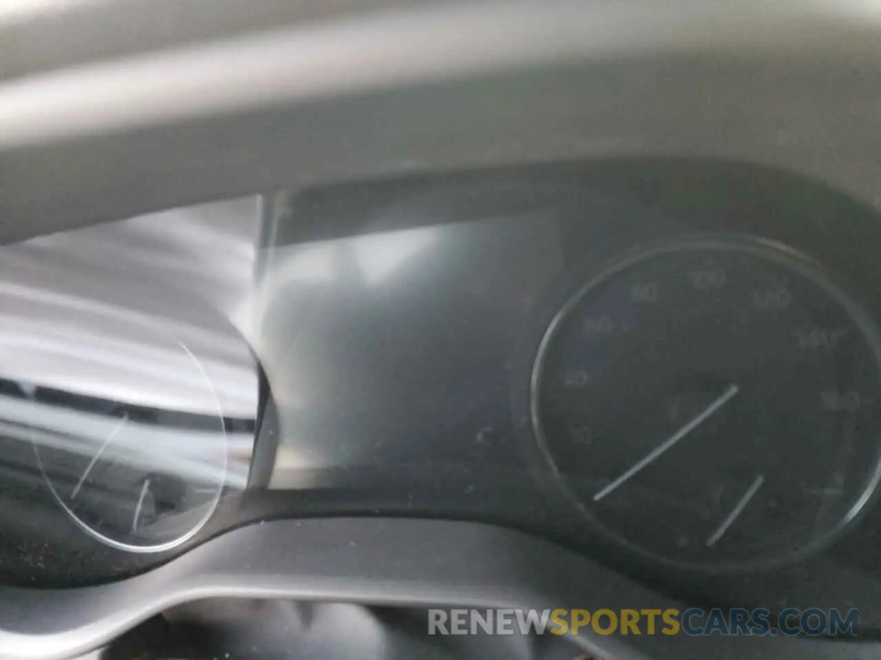 9 Photograph of a damaged car 5TDESKFC2PS100864 TOYOTA SIENNA 2023