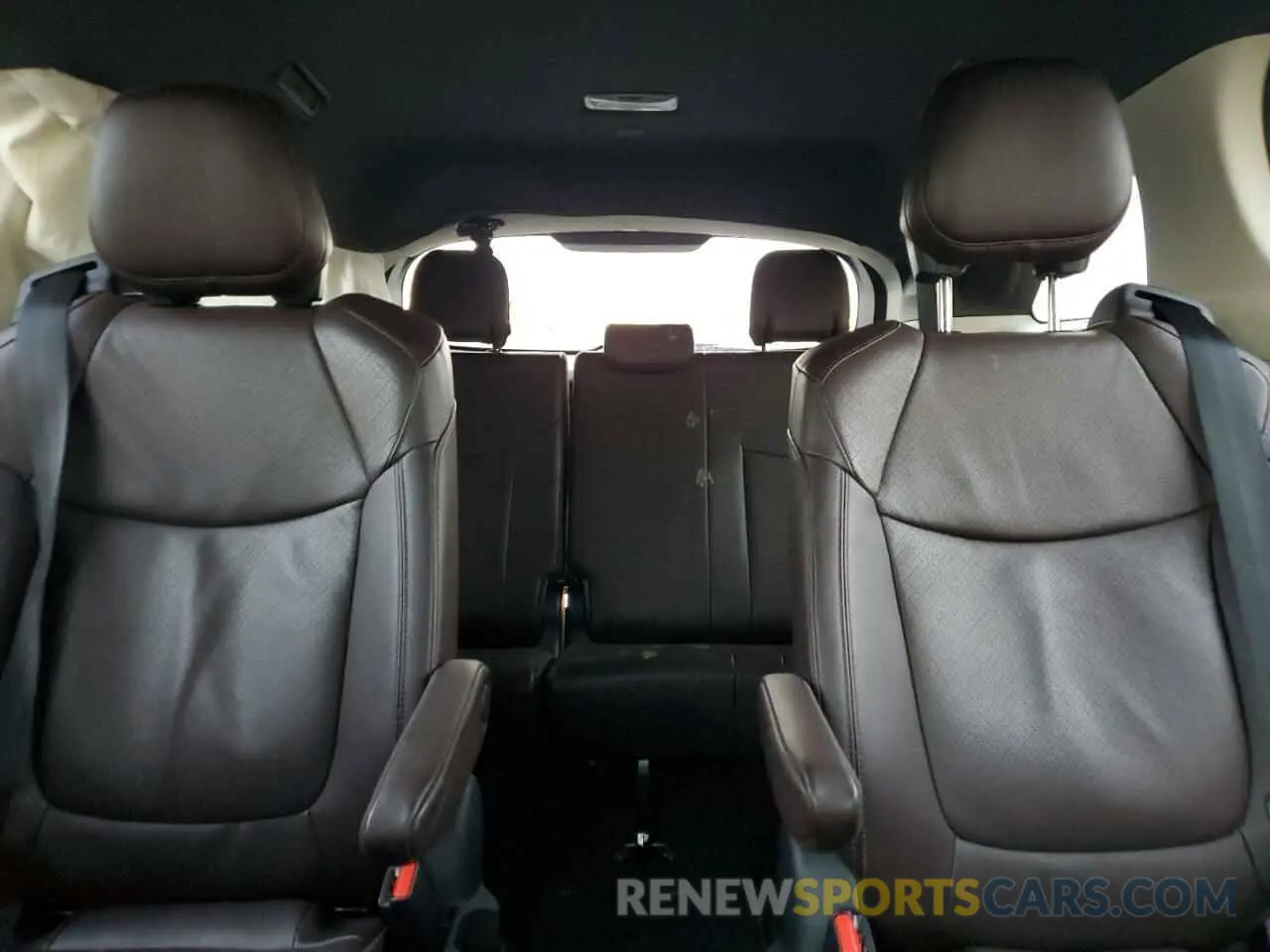 10 Photograph of a damaged car 5TDESKFC4PS083808 TOYOTA SIENNA 2023