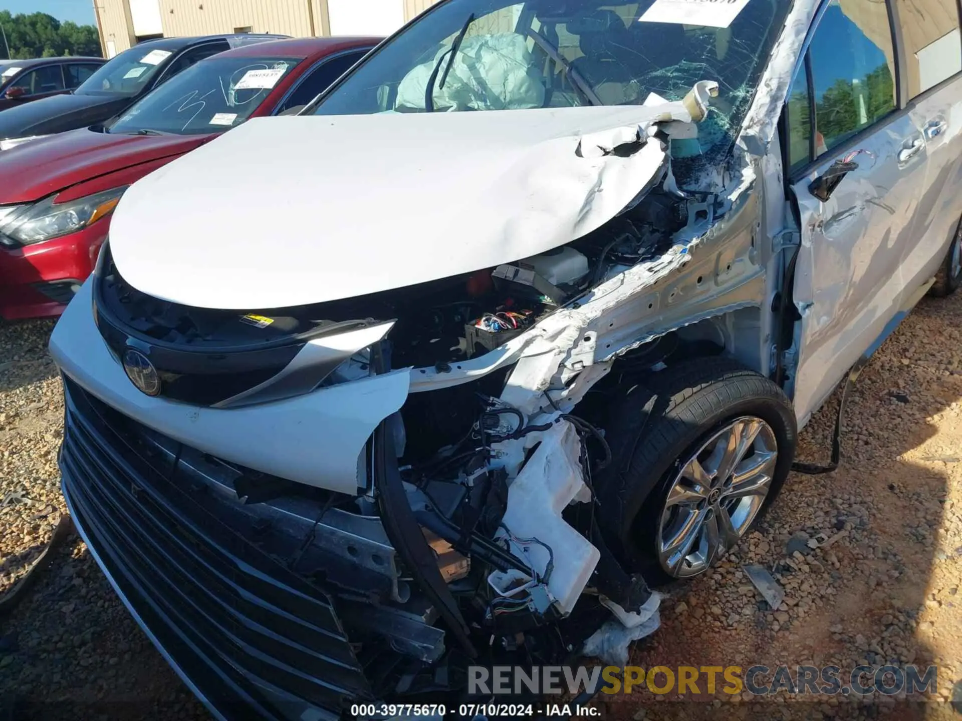 6 Photograph of a damaged car 5TDESKFC4PS107444 TOYOTA SIENNA 2023
