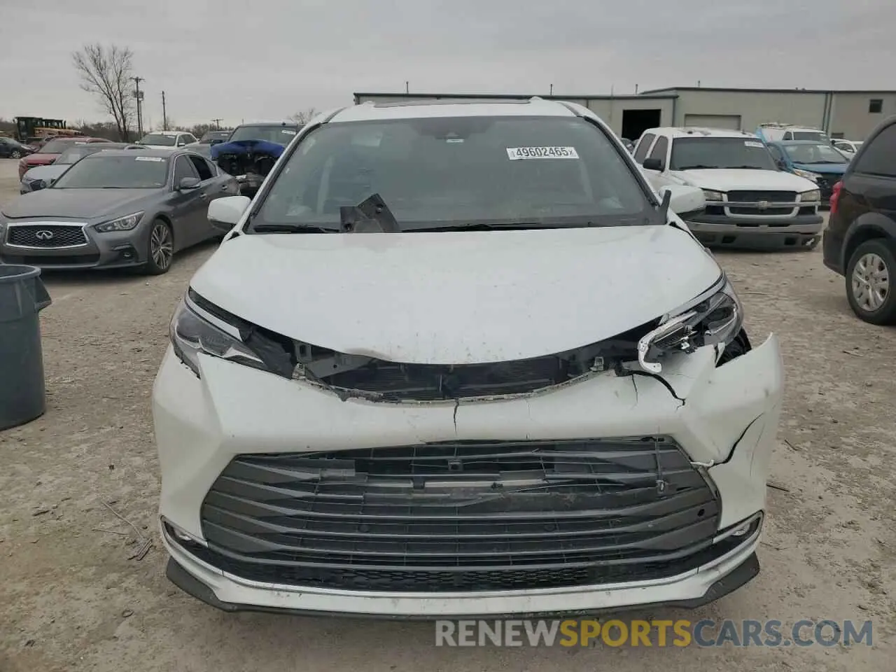 5 Photograph of a damaged car 5TDESKFC5PS098477 TOYOTA SIENNA 2023