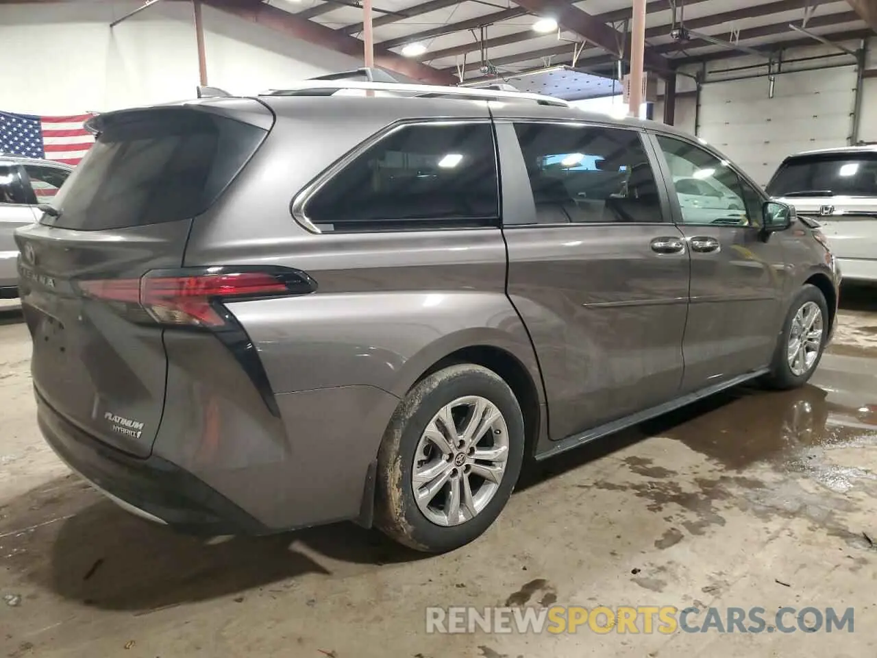 3 Photograph of a damaged car 5TDESKFC7PS082748 TOYOTA SIENNA 2023