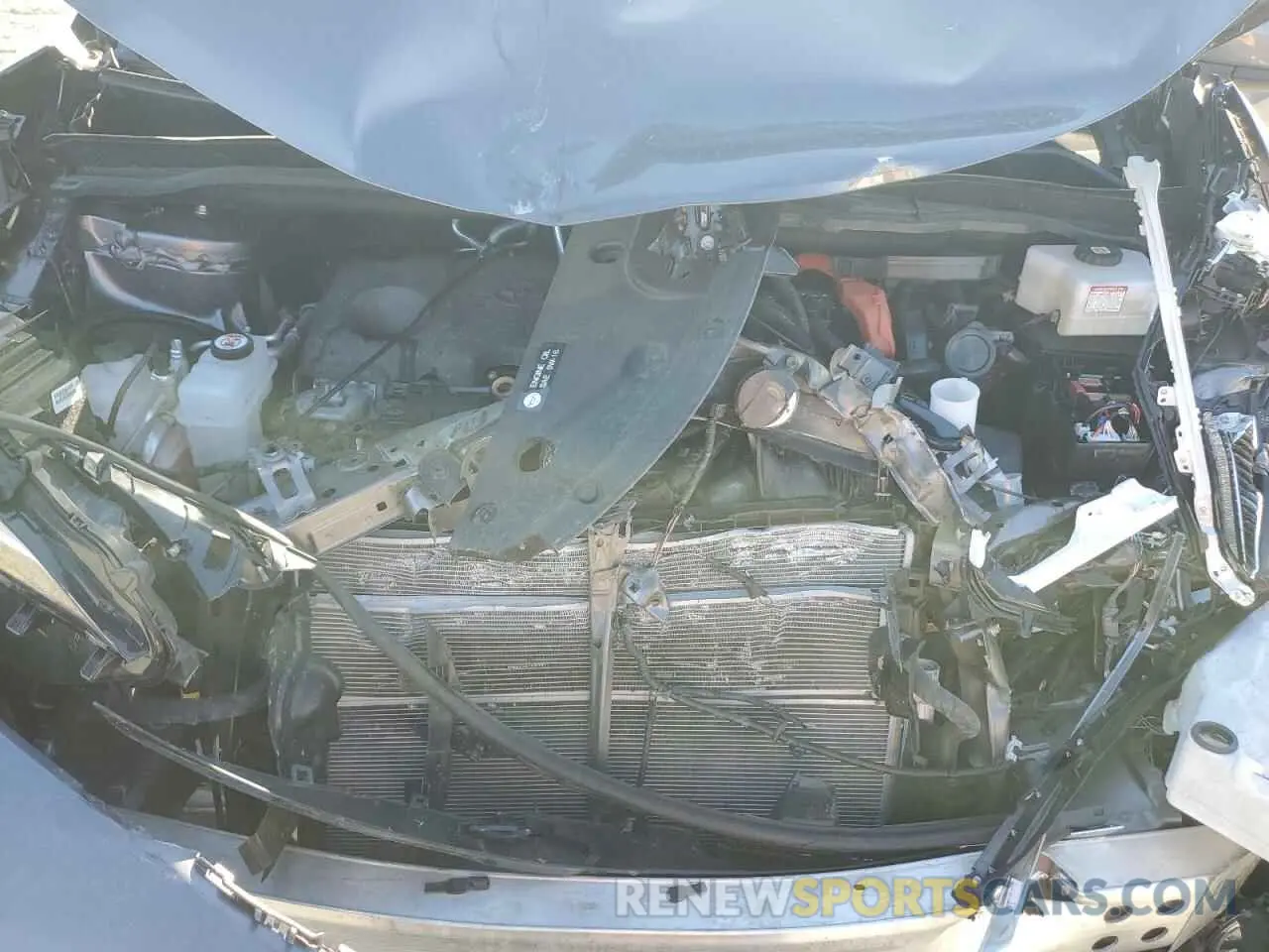 12 Photograph of a damaged car 5TDESKFC9PS096960 TOYOTA SIENNA 2023