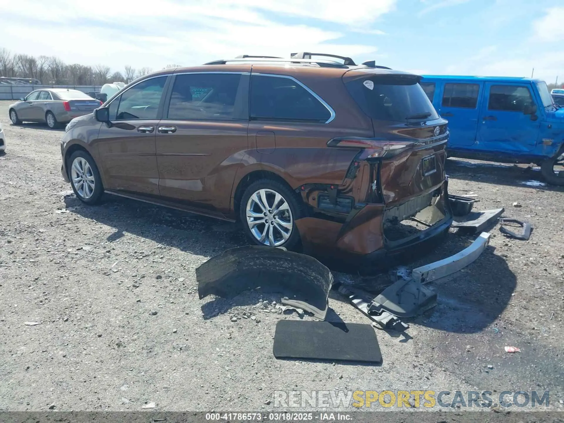 3 Photograph of a damaged car 5TDJRKEC2PS150448 TOYOTA SIENNA 2023