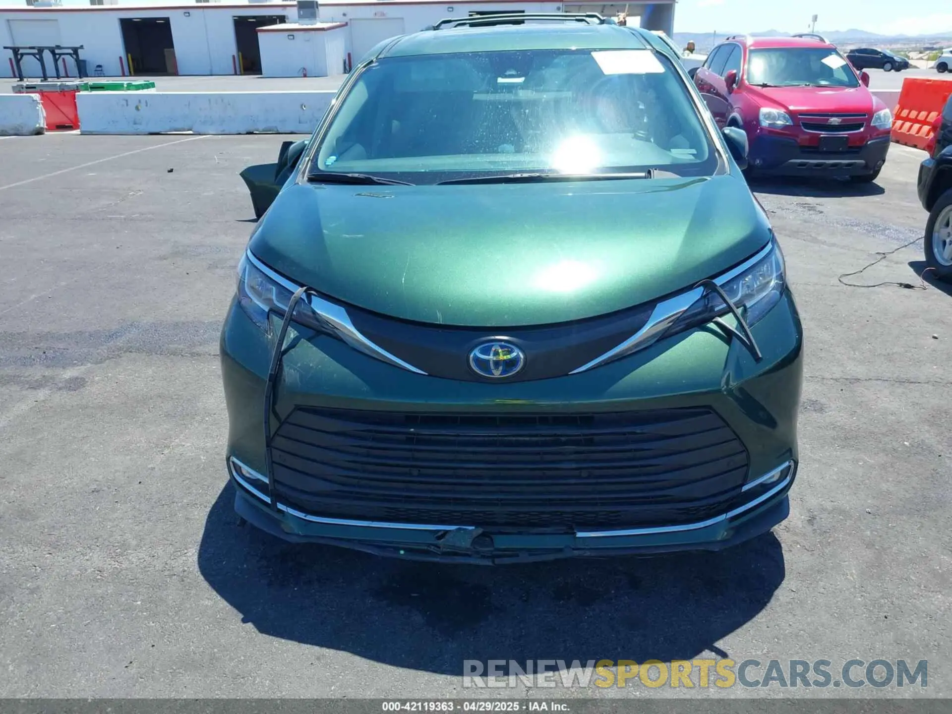 6 Photograph of a damaged car 5TDJRKEC7PS148419 TOYOTA SIENNA 2023