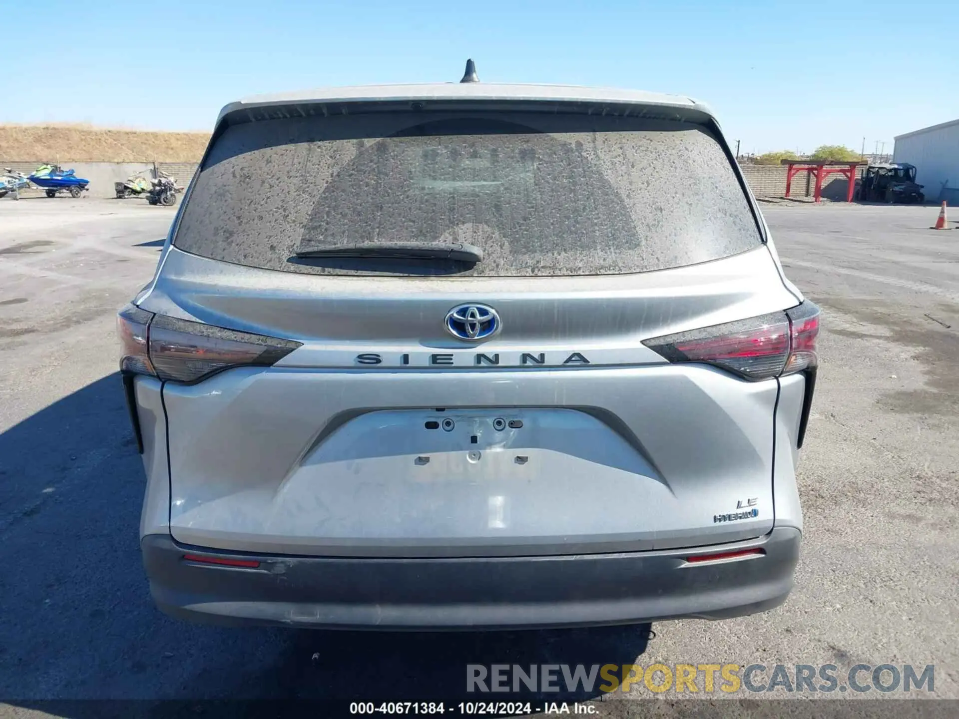 16 Photograph of a damaged car 5TDKRKEC5PS150108 TOYOTA SIENNA 2023
