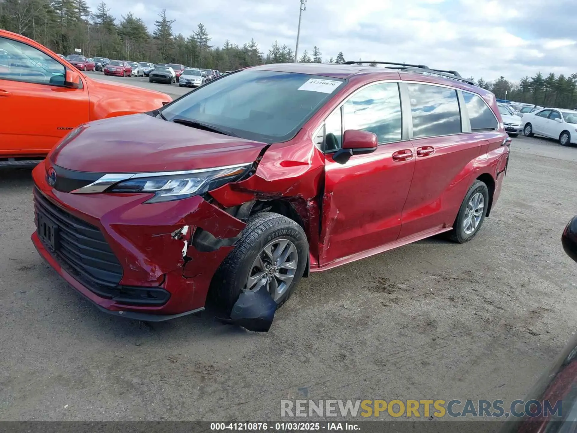 2 Photograph of a damaged car 5TDKSKFC5PS076093 TOYOTA SIENNA 2023